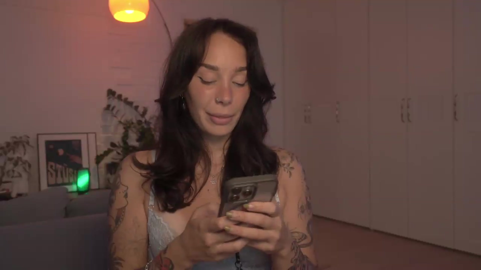Gallery image thumbnail from GoodVibes's myfreecams stream on, 07/23/2026, 02:37 image 13 of 20
