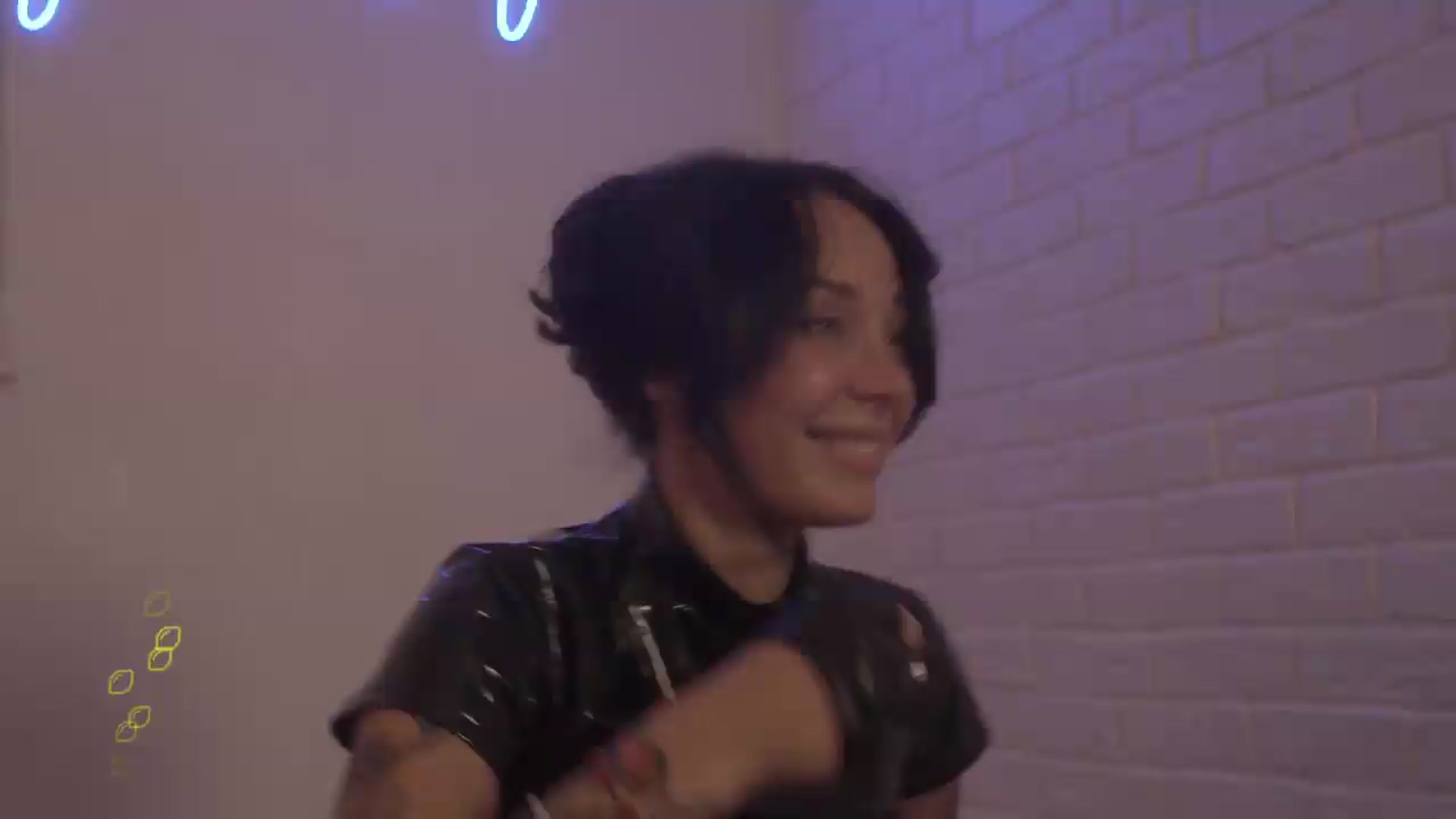 Gallery image thumbnail from GoodVibes's myfreecams stream on, 07/30/2026, 01:15 image 17 of 20