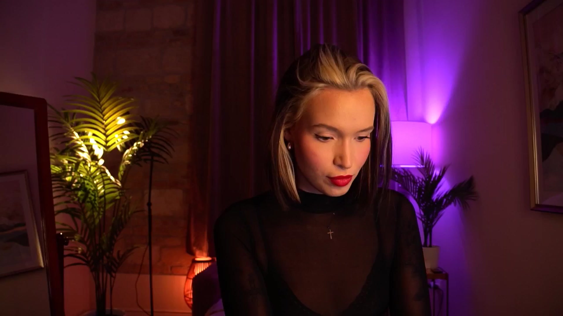 Gallery image thumbnail from Good_Choice's myfreecams stream on, 06/15/2024, 12:35 image 5 of 20