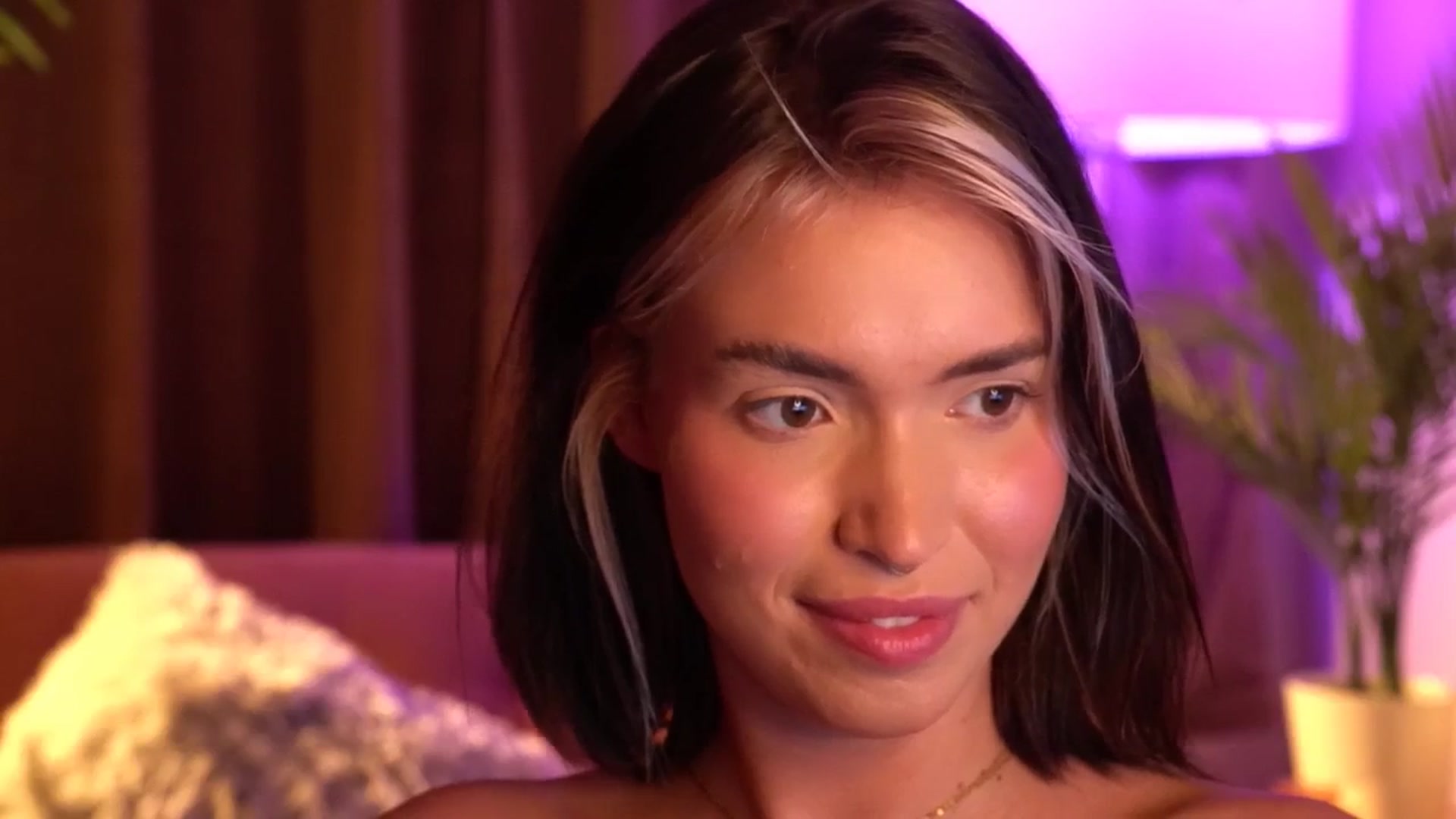 Gallery image thumbnail from Good_Choice's myfreecams stream on, 07/07/2024, 22:37 image 13 of 20