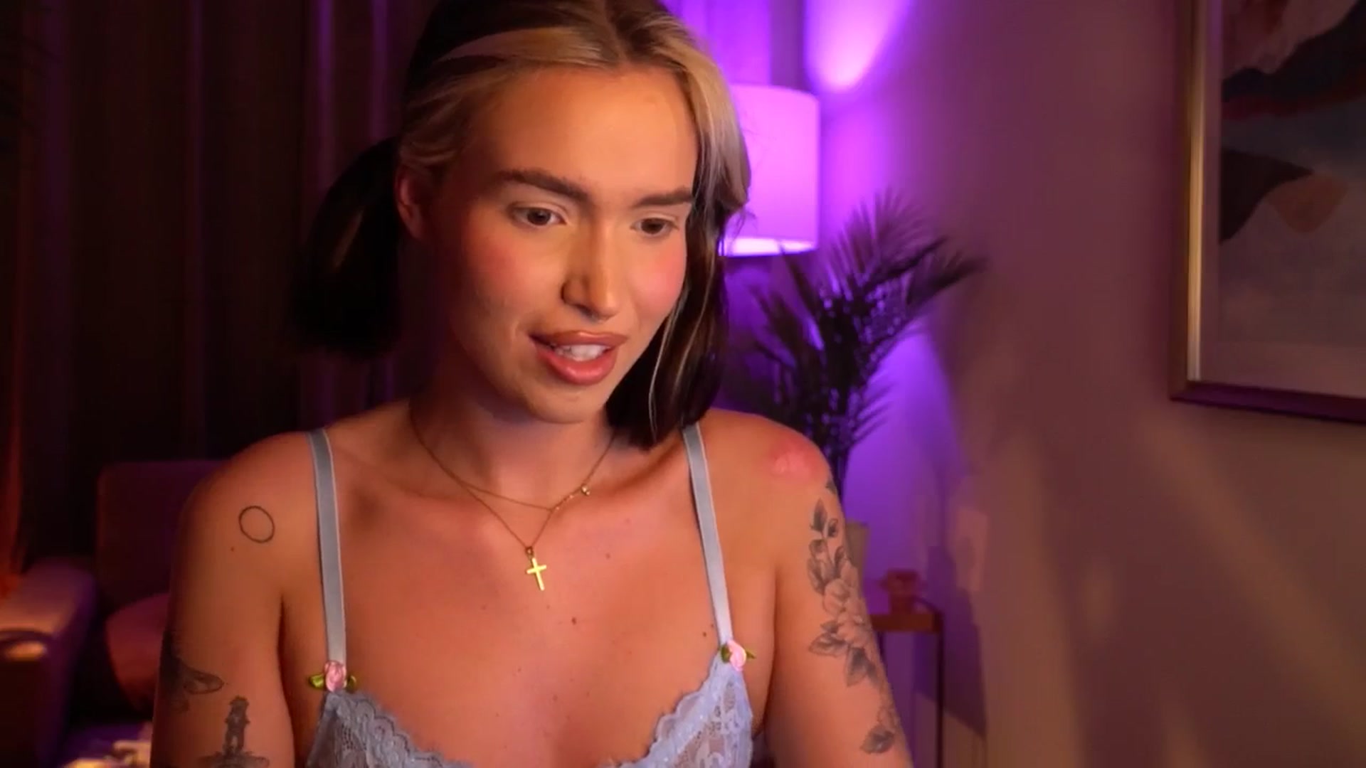 Gallery image thumbnail from Good_Choice's myfreecams stream on, 07/08/2024, 17:29 image 20 of 20