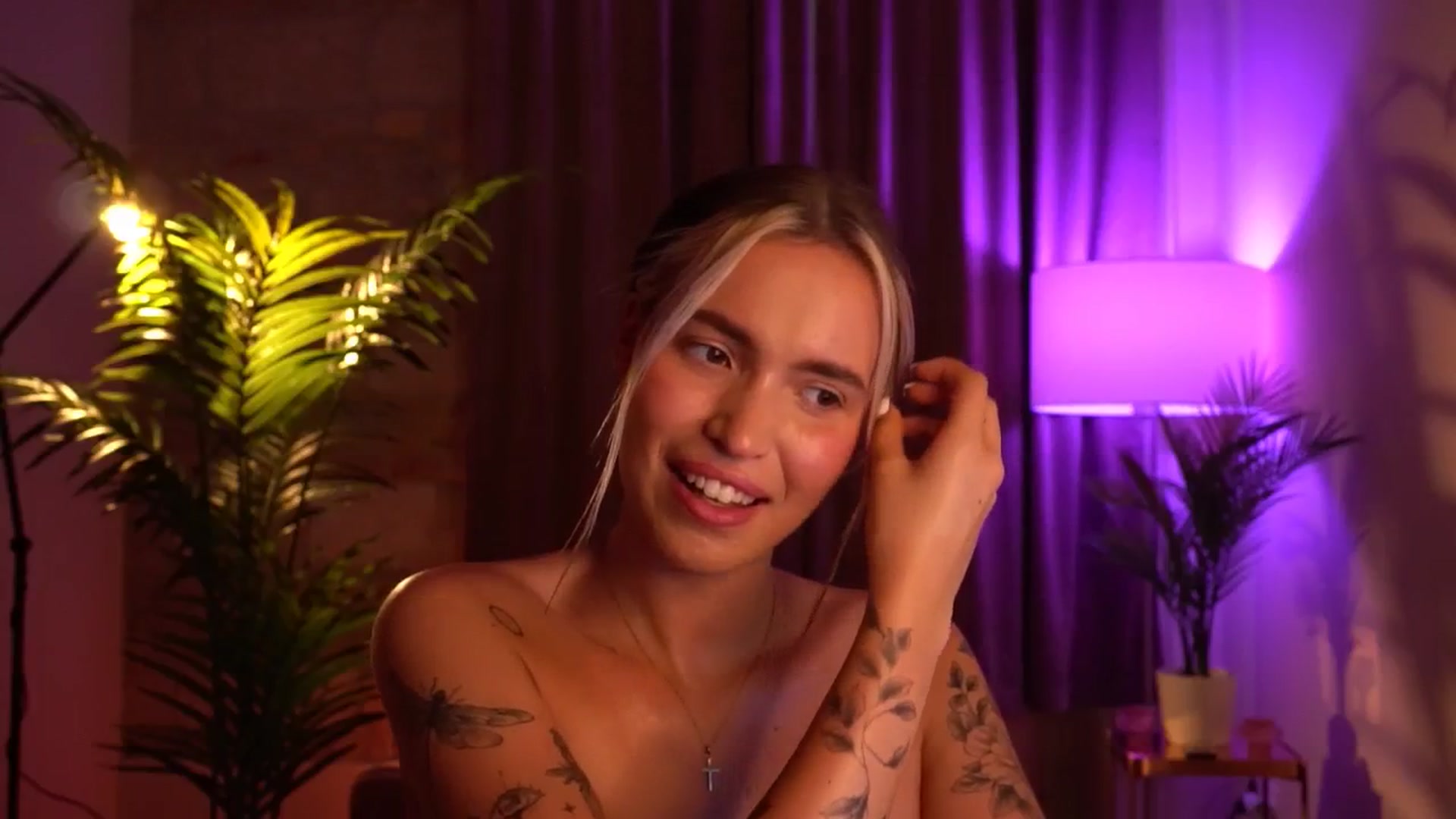 Gallery image thumbnail from Good_Choice's myfreecams stream on, 07/17/2024, 15:28 image 20 of 20