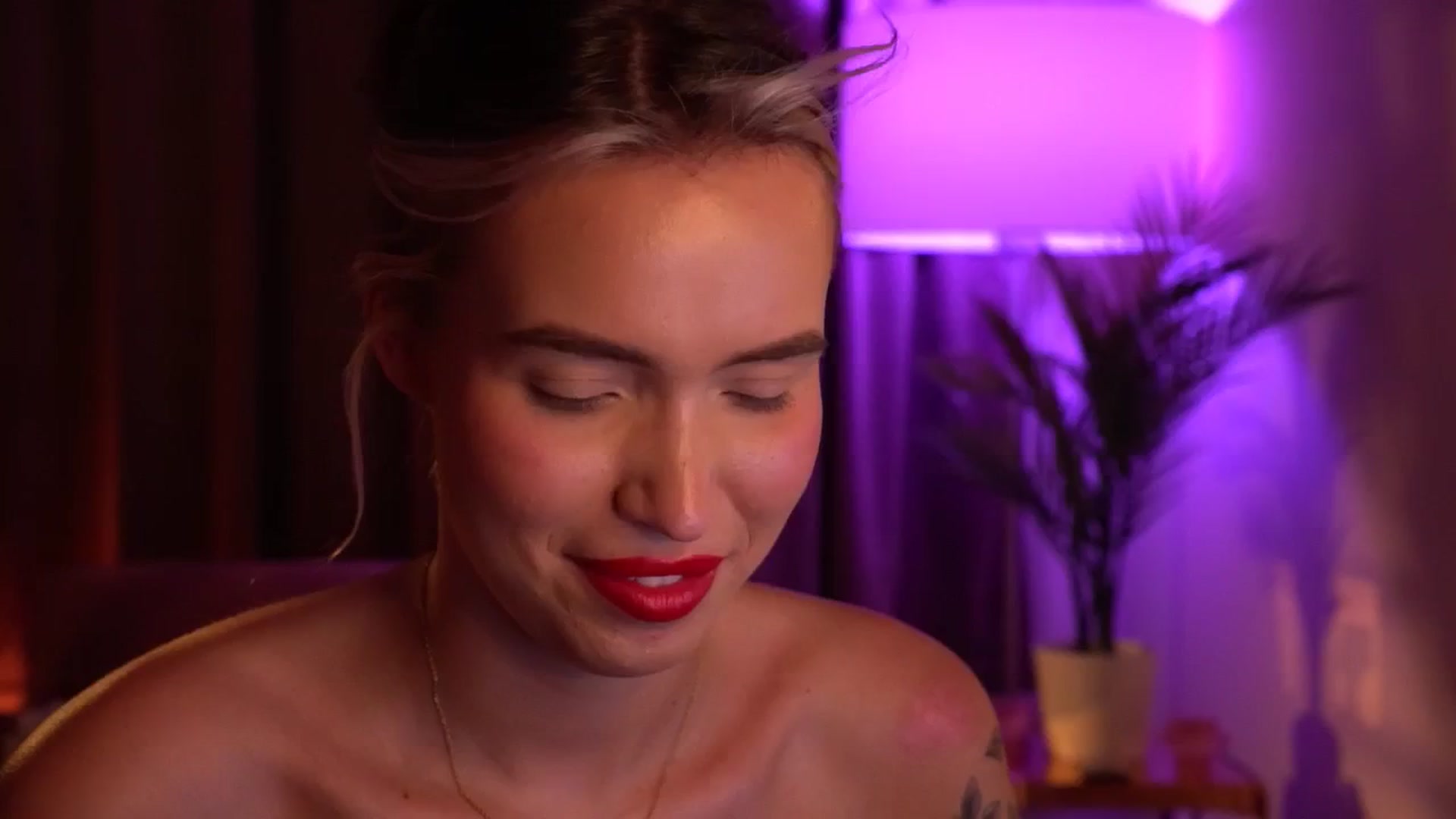 Gallery image thumbnail from Good_Choice's myfreecams stream on, 07/18/2024, 14:53 image 19 of 20