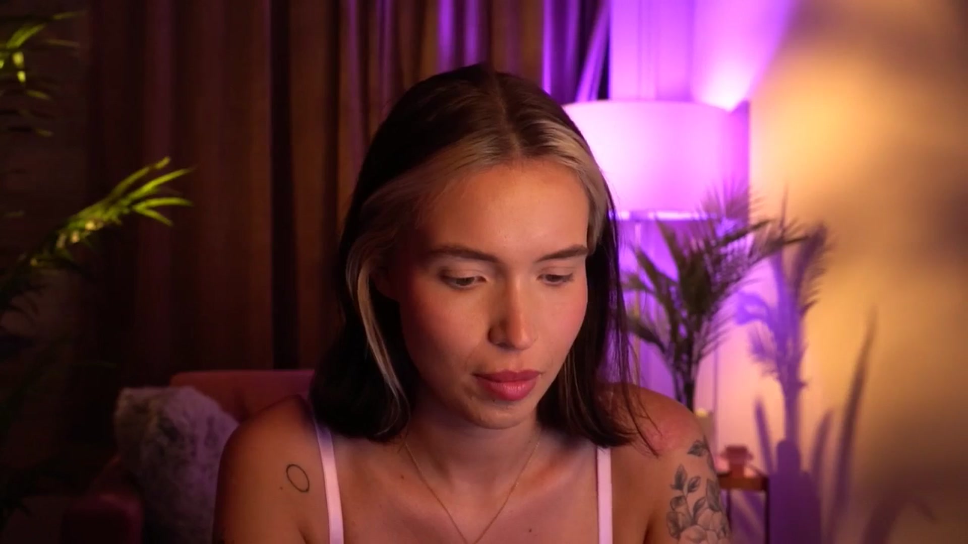 Gallery image thumbnail from Good_Choice's myfreecams stream on, 07/21/2024, 18:49 image 19 of 20