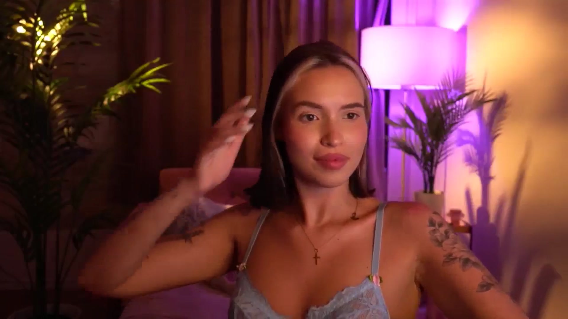 Gallery image thumbnail from Good_Choice's myfreecams stream on, 07/21/2024, 21:35 image 13 of 20