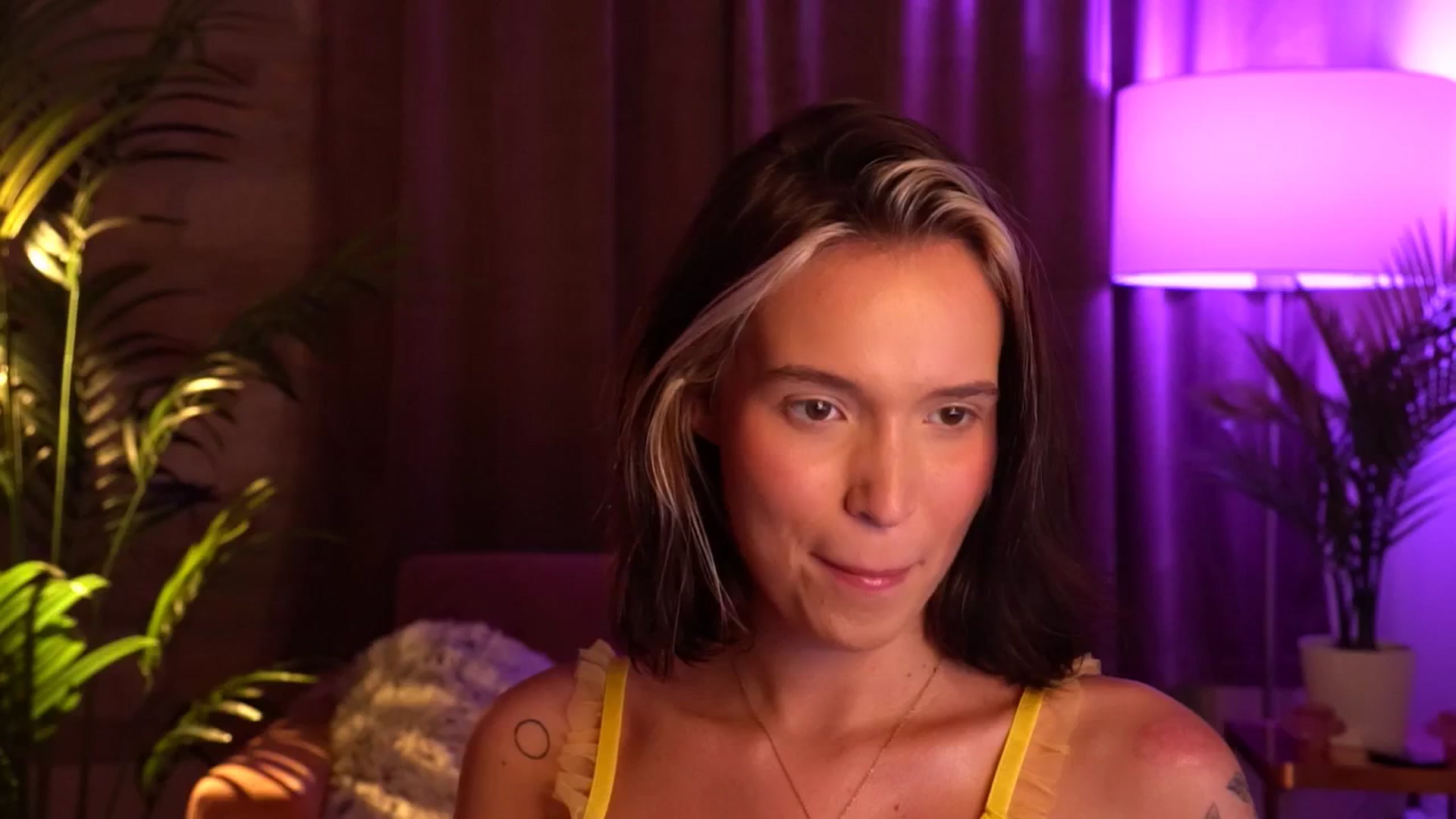 Gallery image thumbnail from Good_Choice's myfreecams stream on, 07/25/2024, 14:35 image 1 of 20