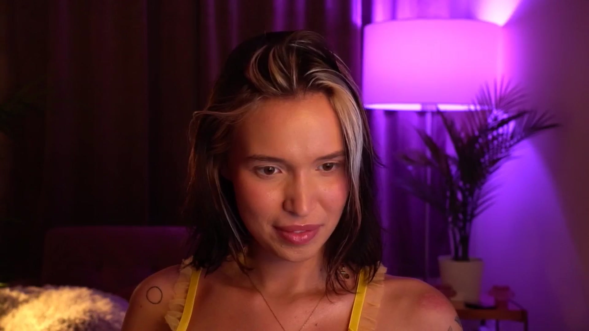 Gallery image thumbnail from Good_Choice's myfreecams stream on, 07/25/2024, 14:35 image 19 of 20