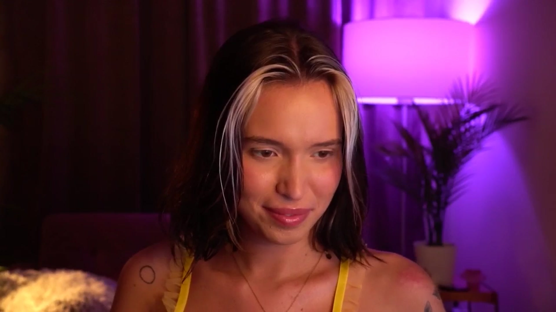 Gallery image thumbnail from Good_Choice's myfreecams stream on, 07/25/2024, 14:35 image 15 of 20