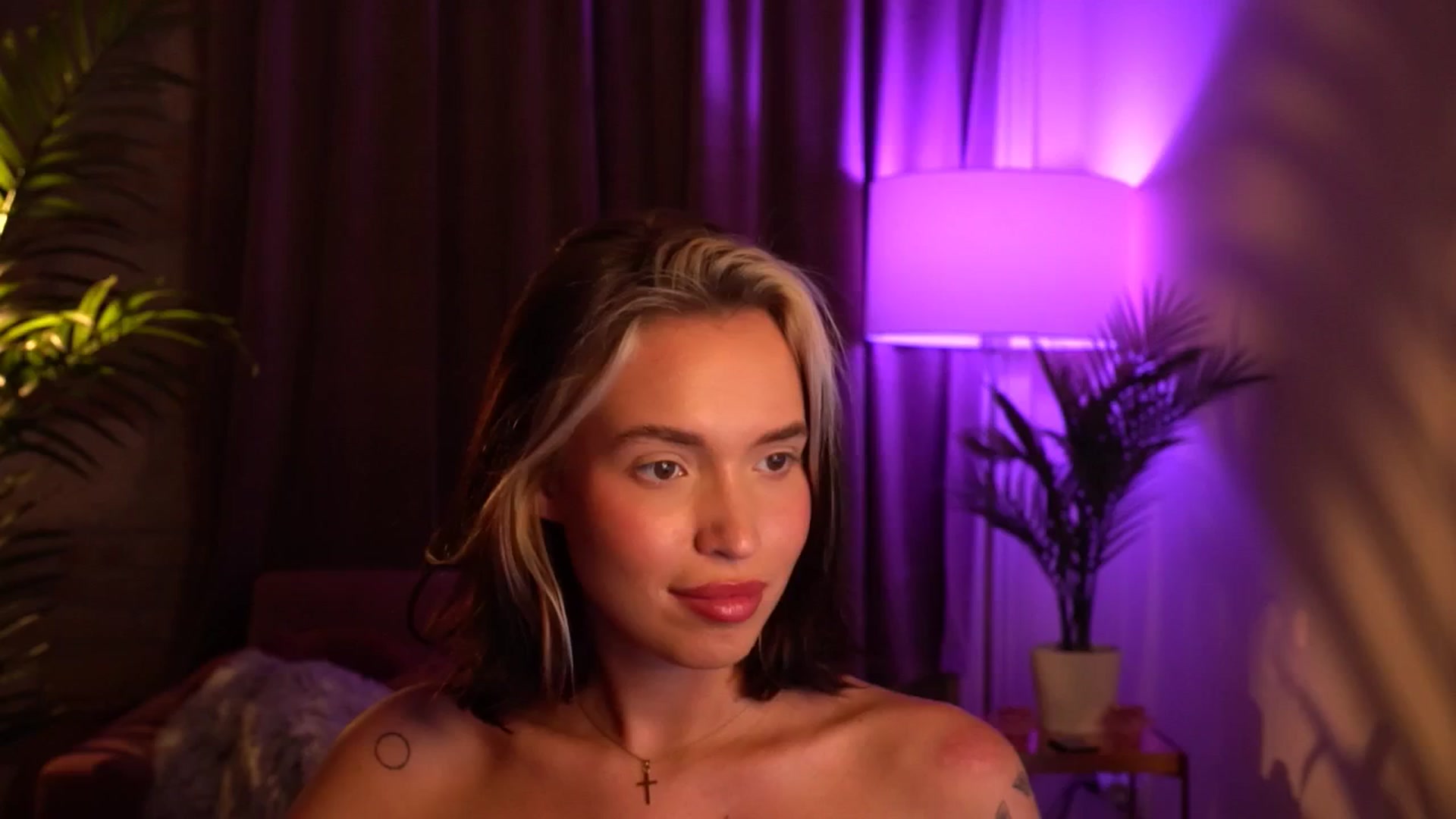 Gallery image thumbnail from Good_Choice's myfreecams stream on, 07/26/2024, 16:00 image 20 of 20