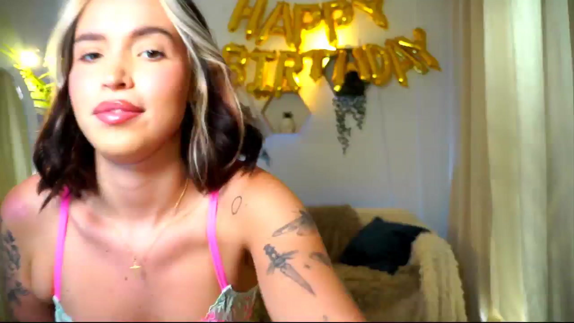 Gallery image thumbnail from Good_Choice's myfreecams stream on, 07/30/2024, 17:21 image 7 of 20