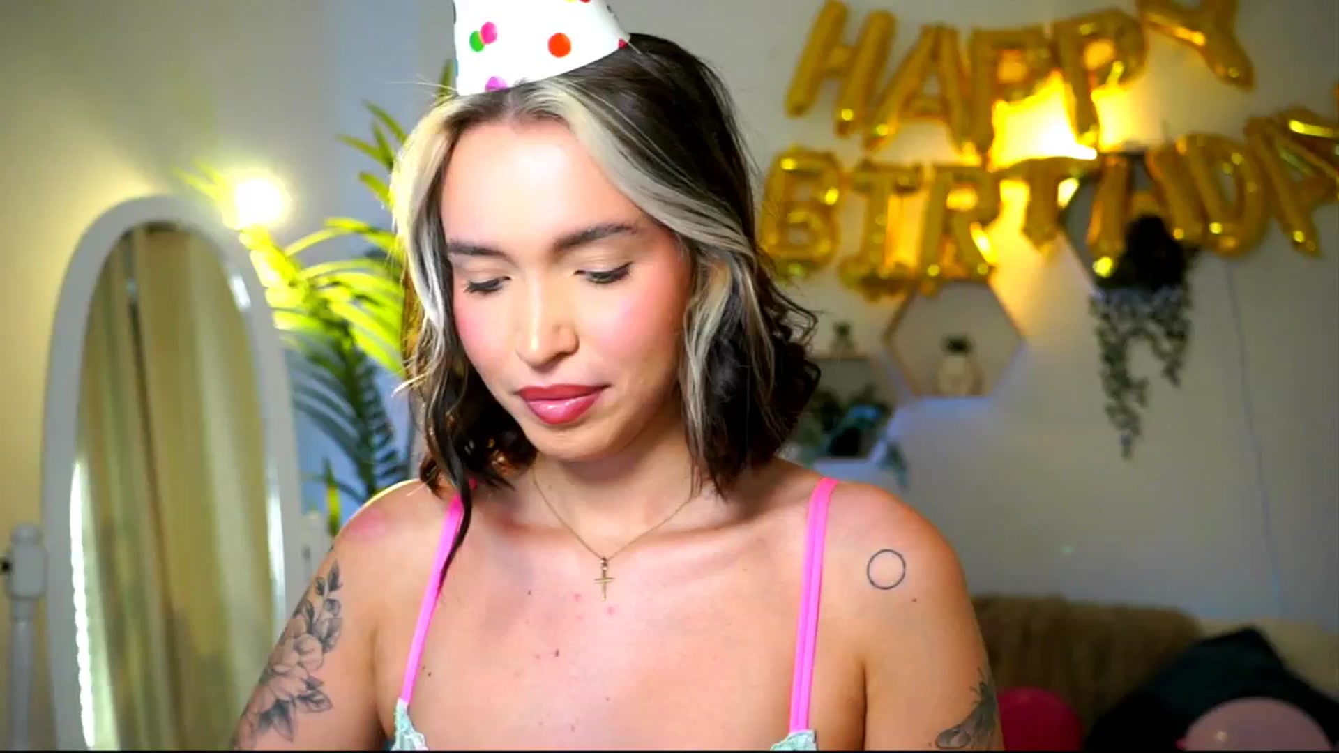 Gallery image thumbnail from Good_Choice's myfreecams stream on, 07/30/2024, 17:21 image 1 of 20