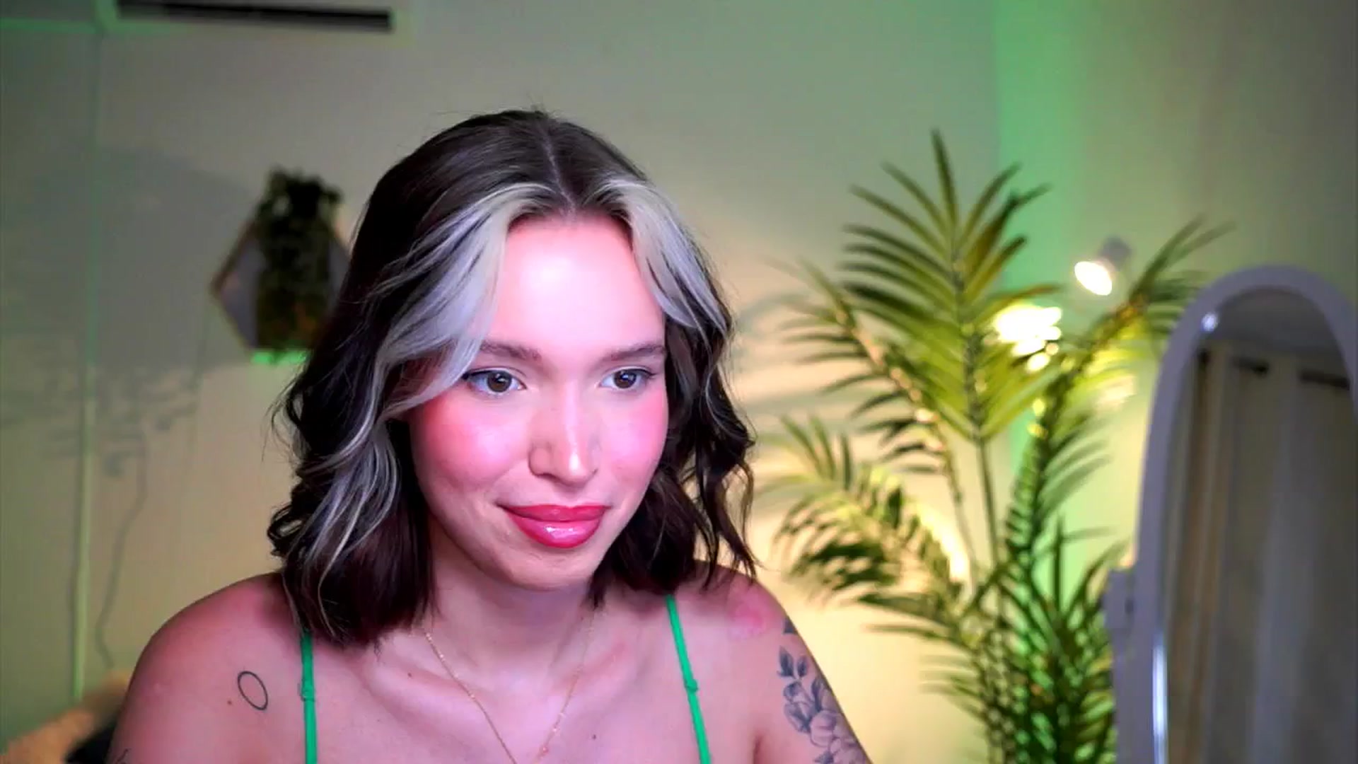 Gallery image thumbnail from Good_Choice's myfreecams stream on, 08/01/2024, 15:21 image 1 of 20