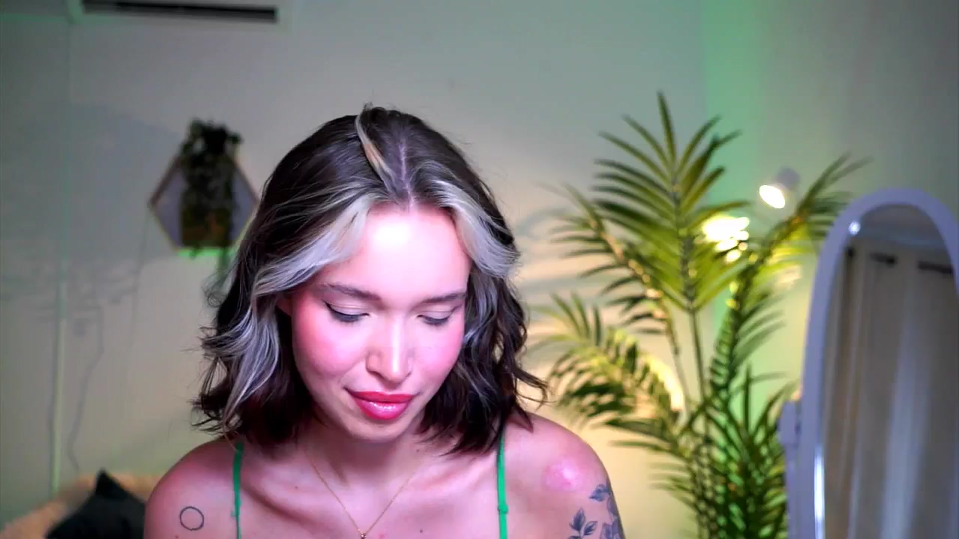 Gallery image thumbnail from Good_Choice's myfreecams stream on, 08/01/2024, 15:21 image 3 of 20
