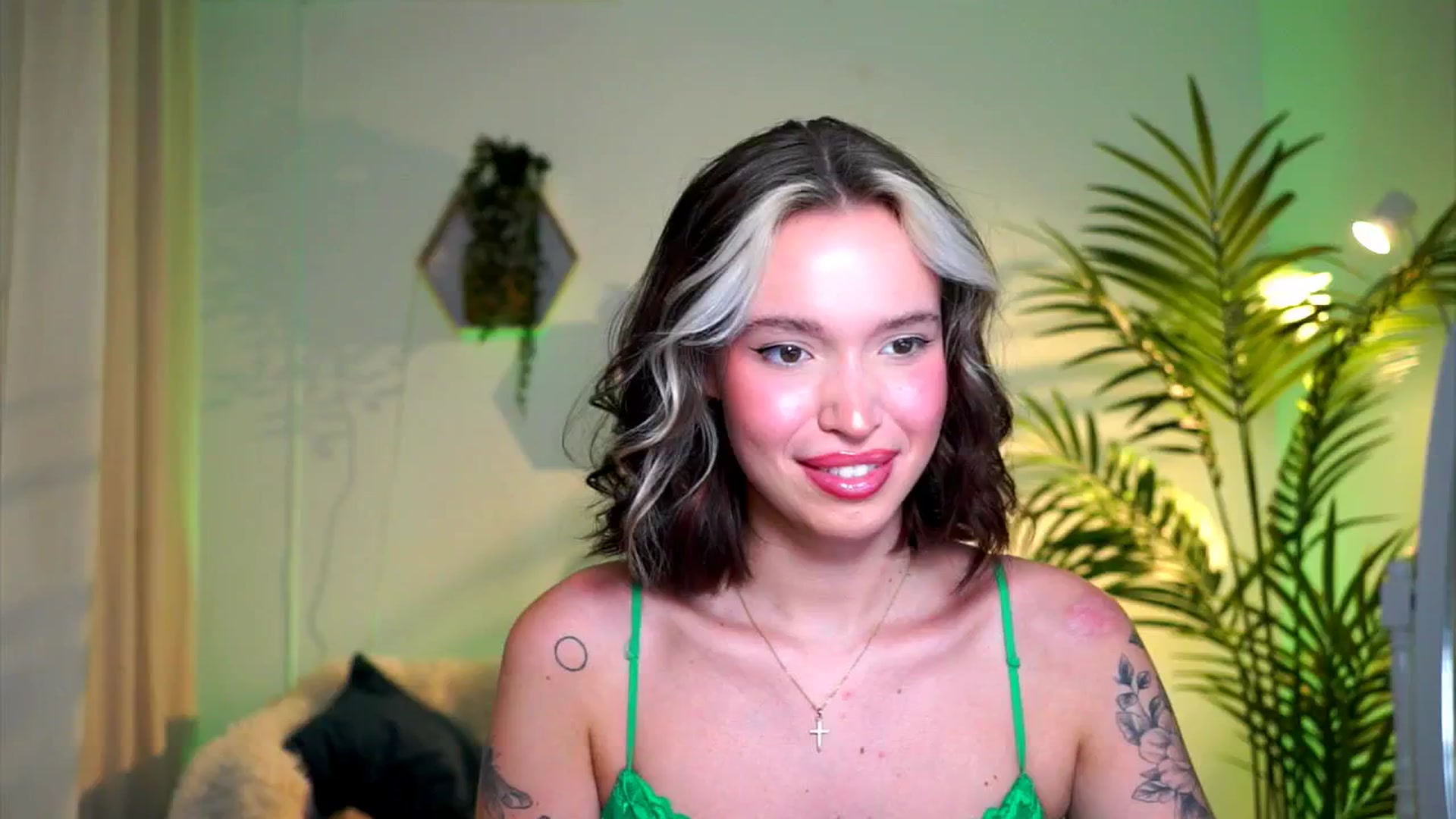 Gallery image thumbnail from Good_Choice's myfreecams stream on, 08/01/2024, 15:21 image 5 of 20