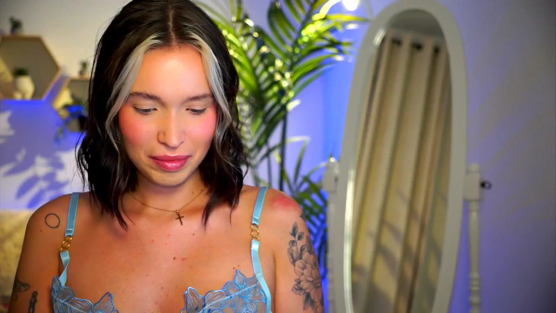 Gallery image thumbnail from Good_Choice's myfreecams stream on, 08/02/2024, 19:22 image 8 of 20