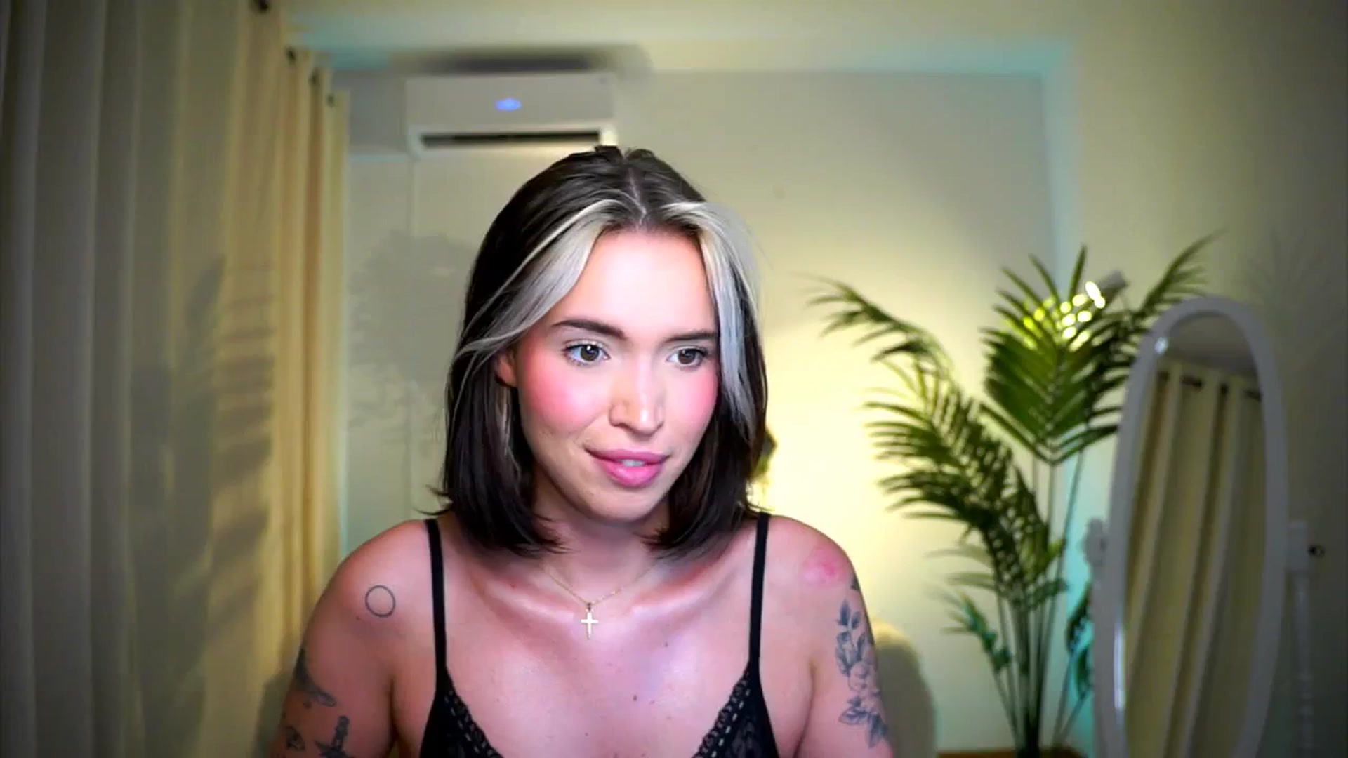 Gallery image thumbnail from Good_Choice's myfreecams stream on, 08/05/2024, 18:16 image 2 of 20