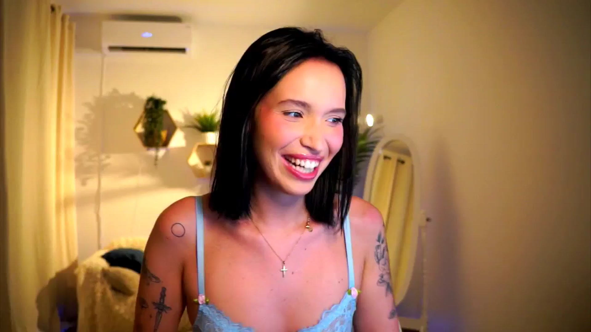 Gallery image thumbnail from Good_Choice's myfreecams stream on, 08/16/2024, 20:22 image 12 of 20