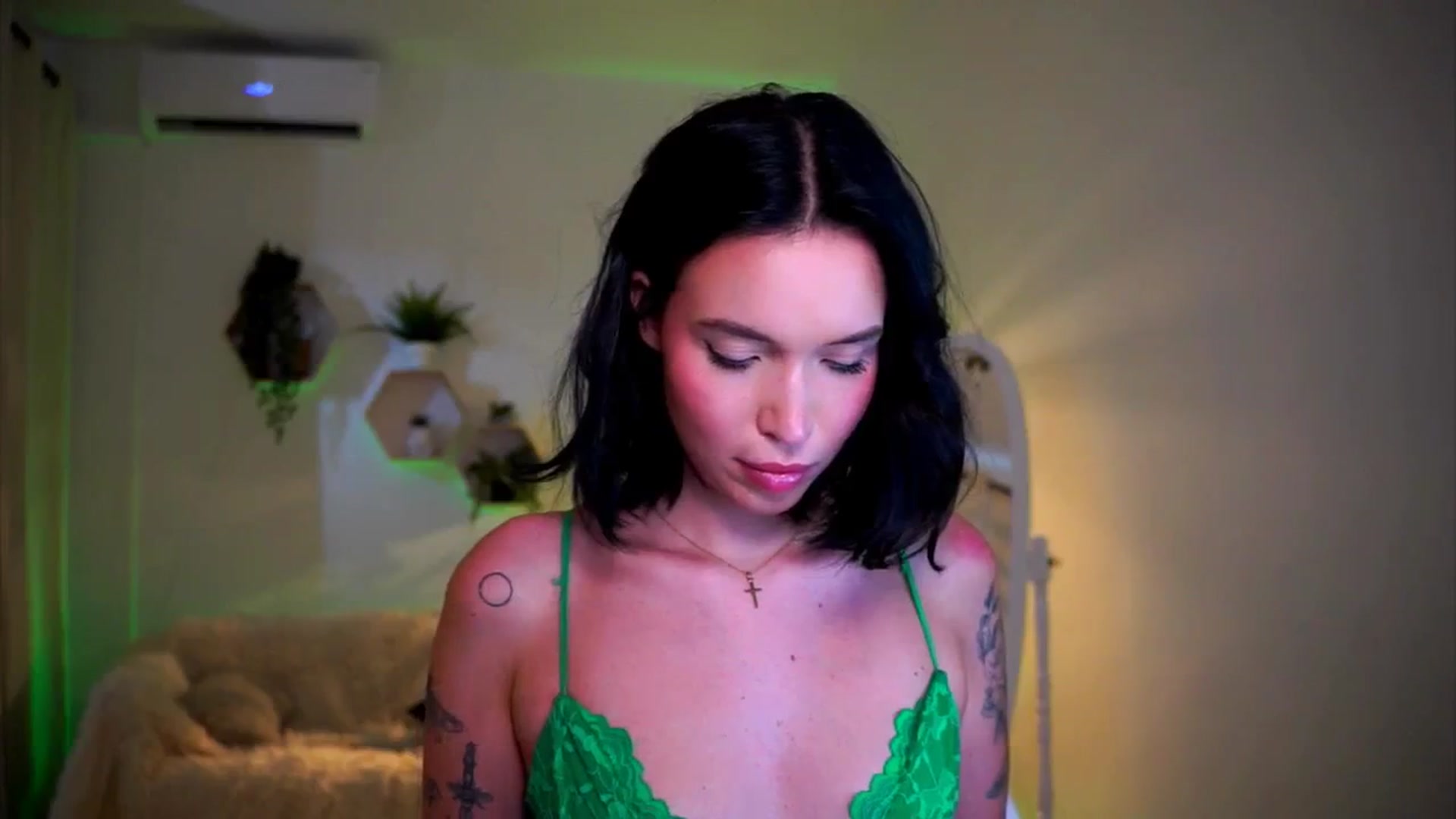 Gallery image thumbnail from Good_Choice's myfreecams stream on, 08/26/2024, 15:42 image 2 of 20