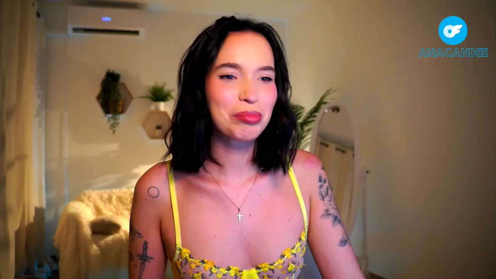 Gallery image thumbnail from Good_Choice's myfreecams stream on, 08/29/2024, 21:04 image 3 of 20