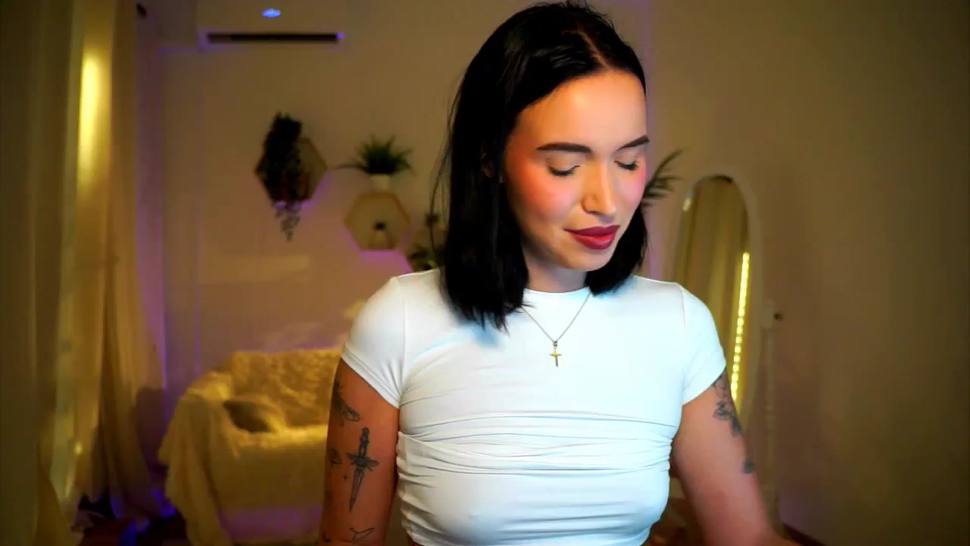 Gallery image thumbnail from Good_Choice's myfreecams stream on, 09/01/2024, 18:03 image 1 of 20