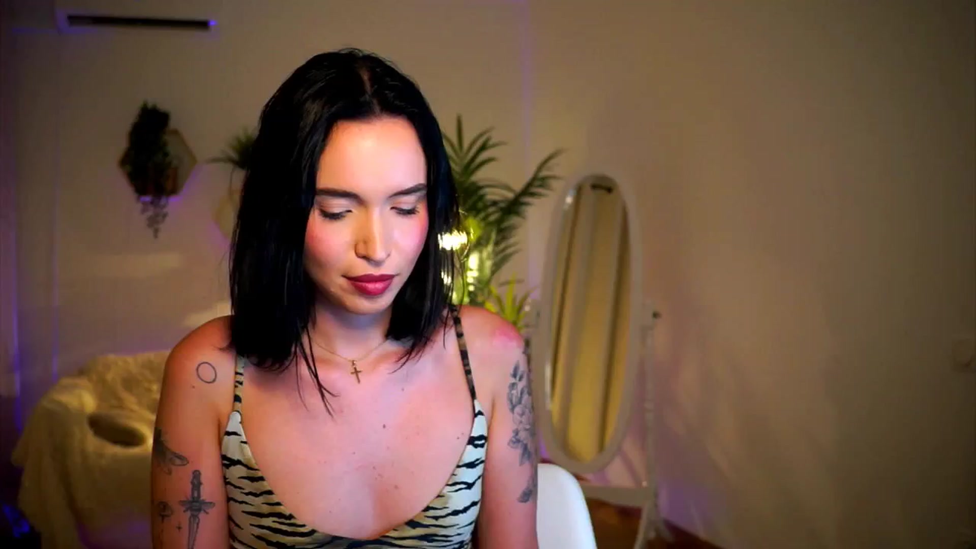 Gallery image thumbnail from Good_Choice's myfreecams stream on, 09/01/2024, 20:35 image 14 of 20