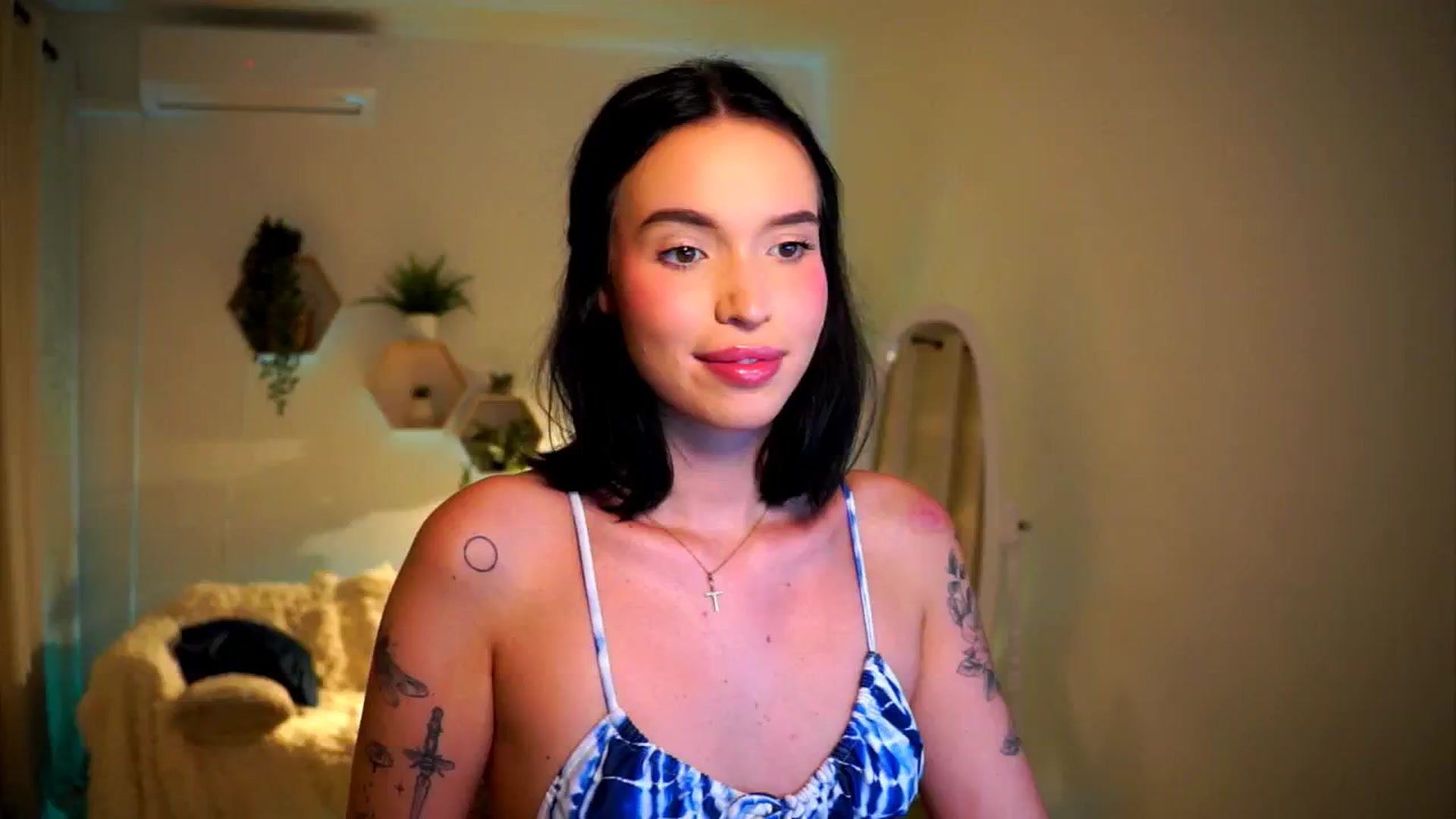 Gallery image thumbnail from Good_Choice's myfreecams stream on, 09/02/2024, 18:15 image 3 of 20