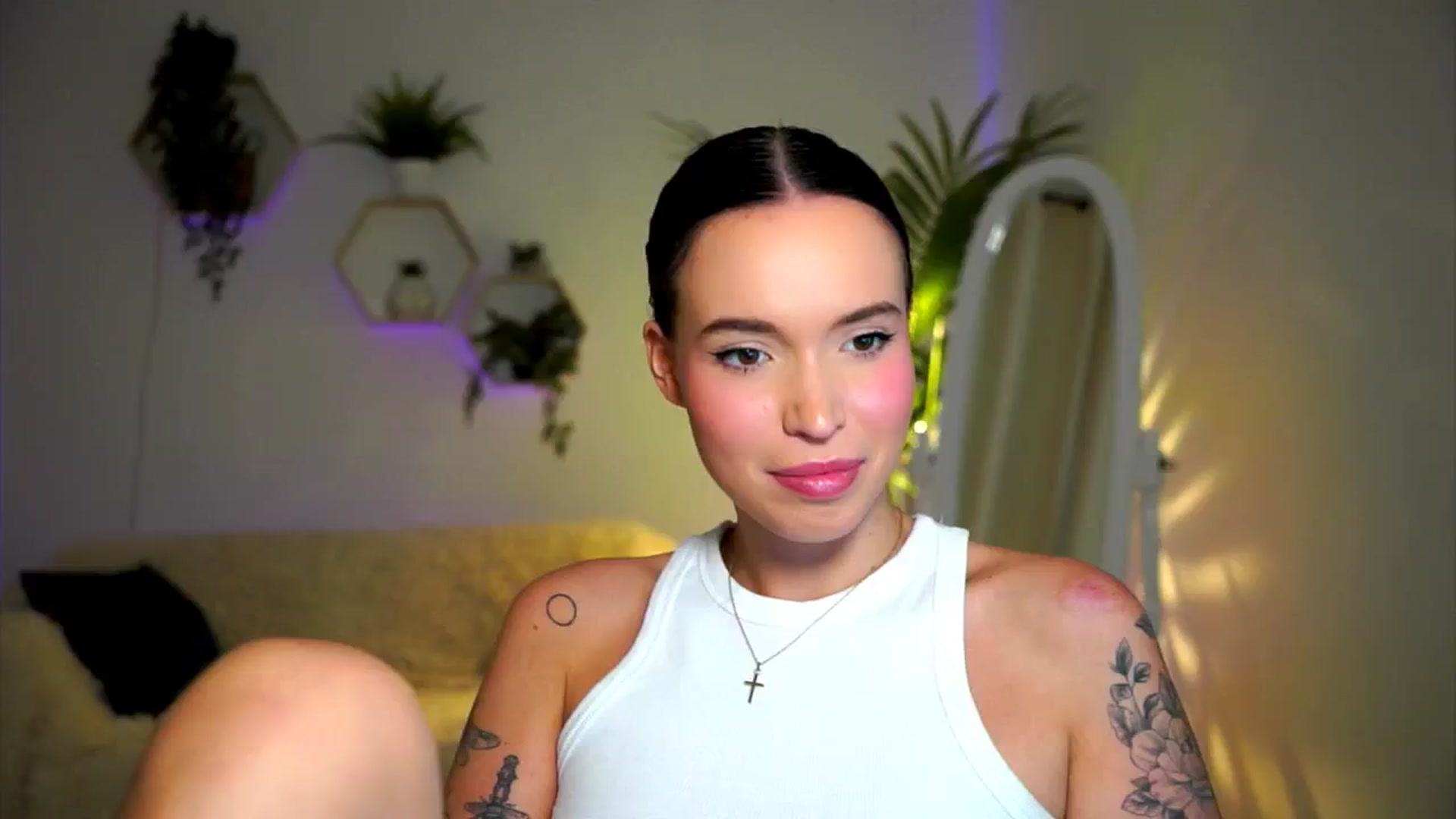 Gallery image thumbnail from Good_Choice's myfreecams stream on, 09/04/2024, 13:55 image 20 of 20