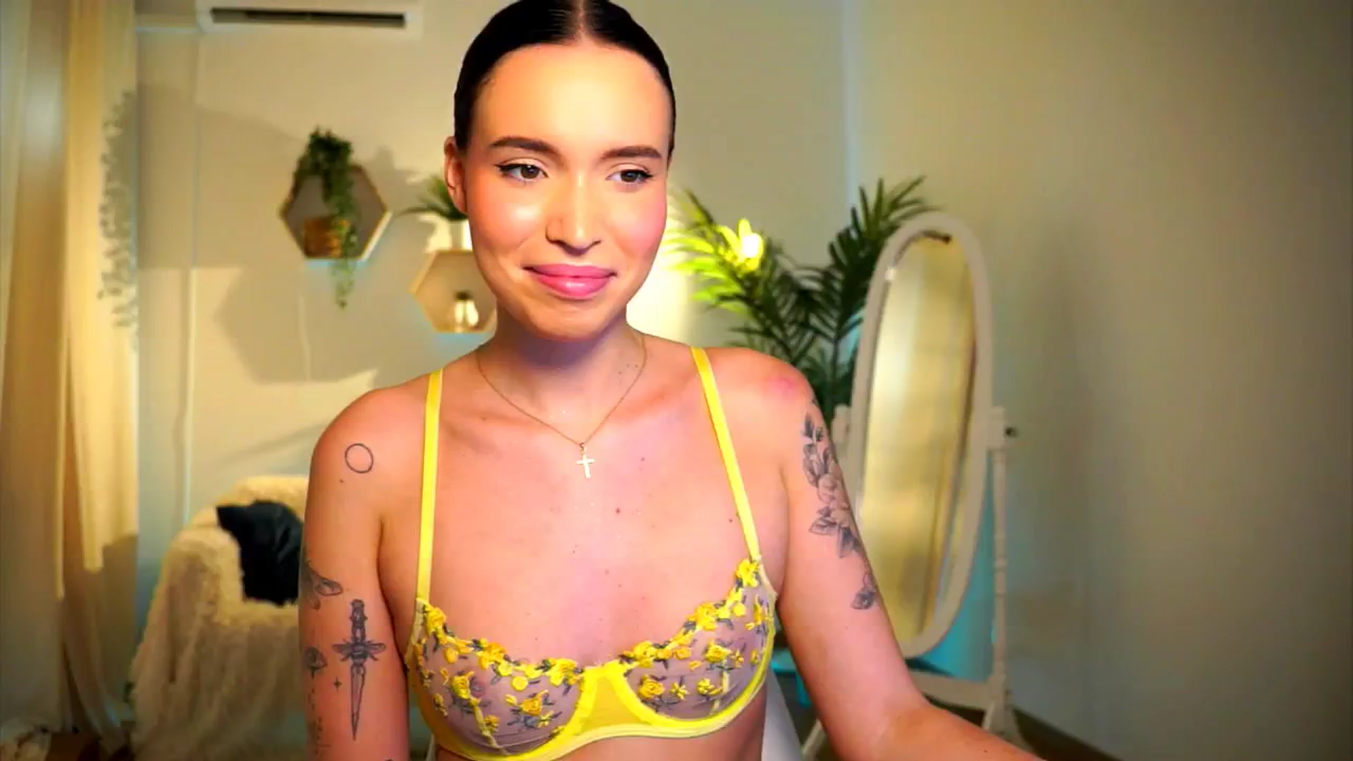 Gallery image thumbnail from Good_Choice's myfreecams stream on, 09/11/2024, 16:04 image 10 of 20