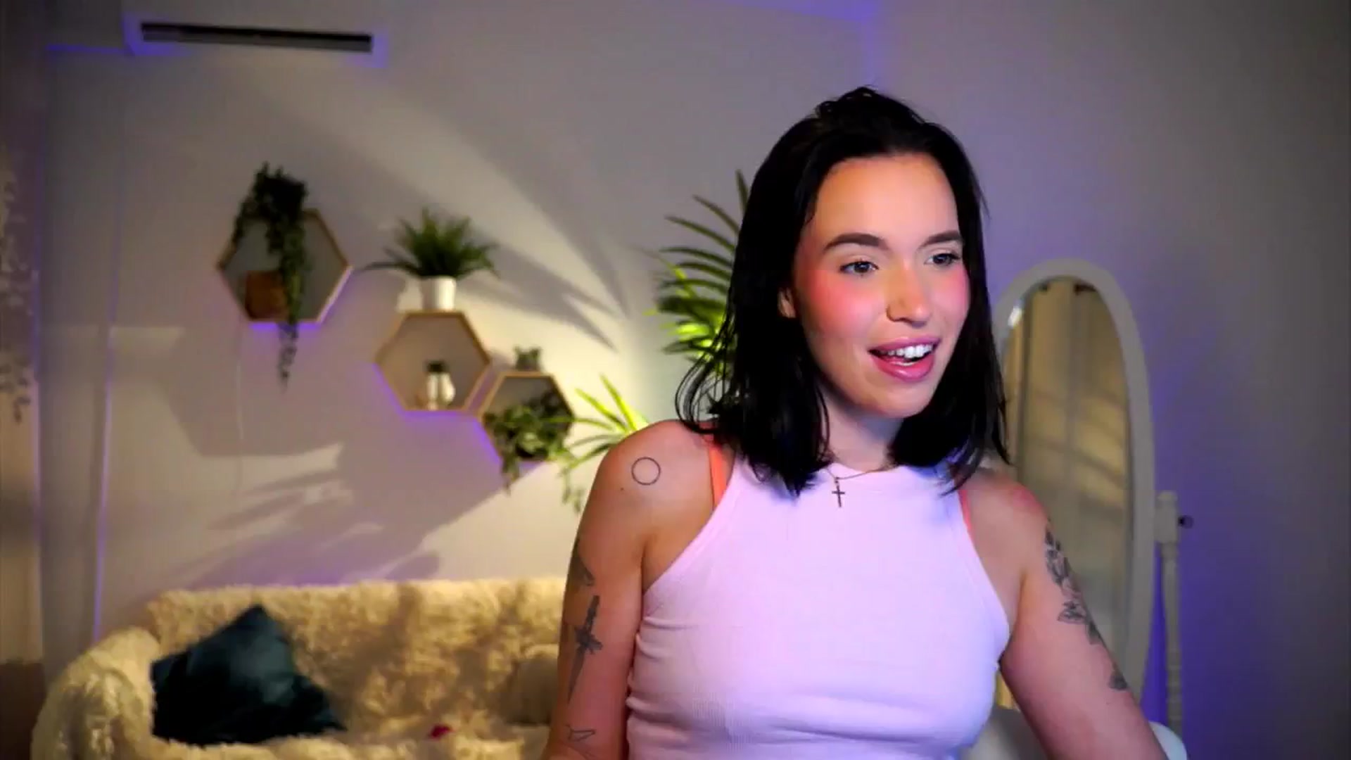 Gallery image thumbnail from Good_Choice's myfreecams stream on, 09/14/2024, 10:43 image 18 of 20