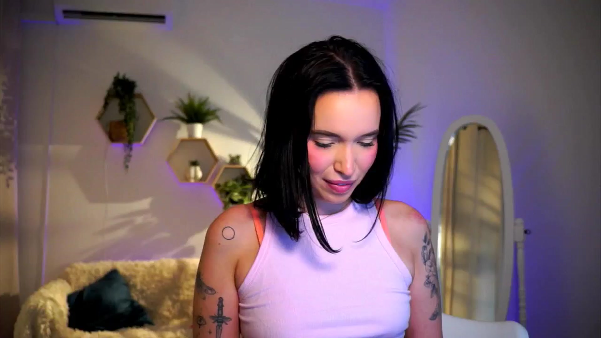 Gallery image thumbnail from Good_Choice's myfreecams stream on, 09/14/2024, 10:43 image 14 of 20