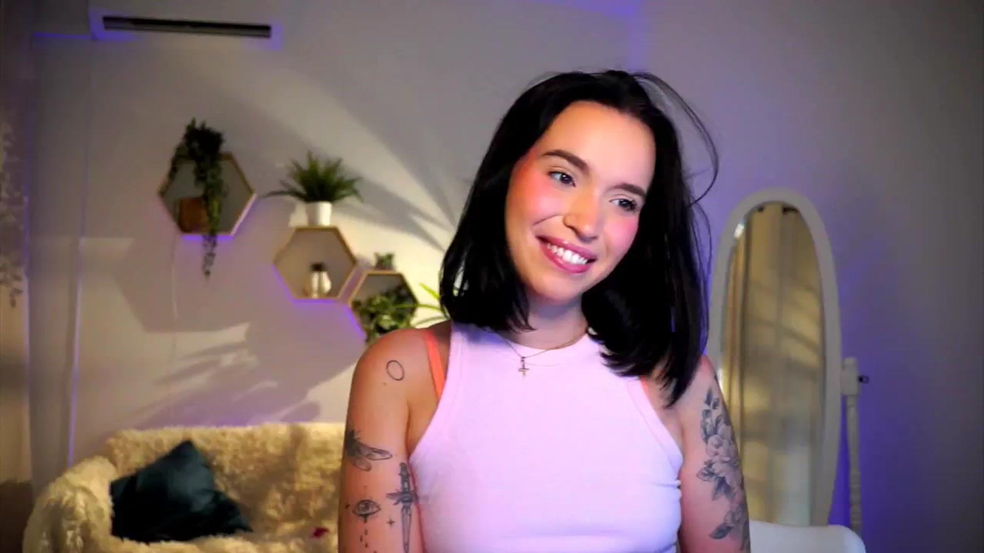 Gallery image thumbnail from Good_Choice's myfreecams stream on, 09/14/2024, 10:43 image 15 of 20