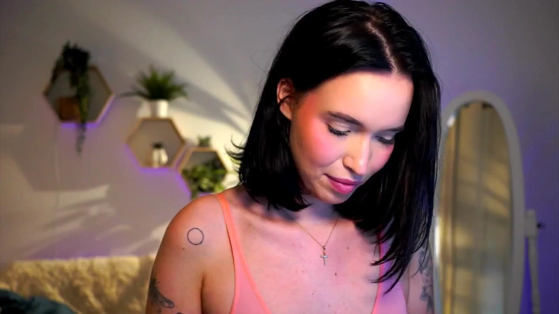 Gallery image thumbnail from Good_Choice's myfreecams stream on, 09/14/2024, 12:54 image 14 of 20