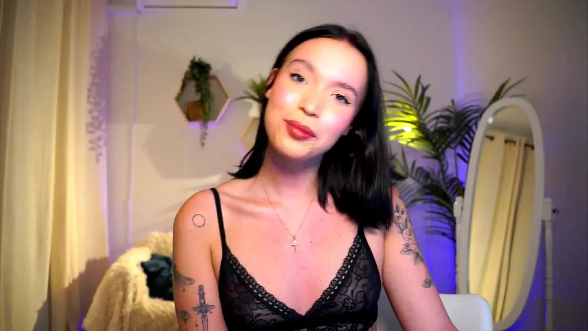 Gallery image thumbnail from Good_Choice's myfreecams stream on, 09/16/2024, 17:27 image 6 of 20