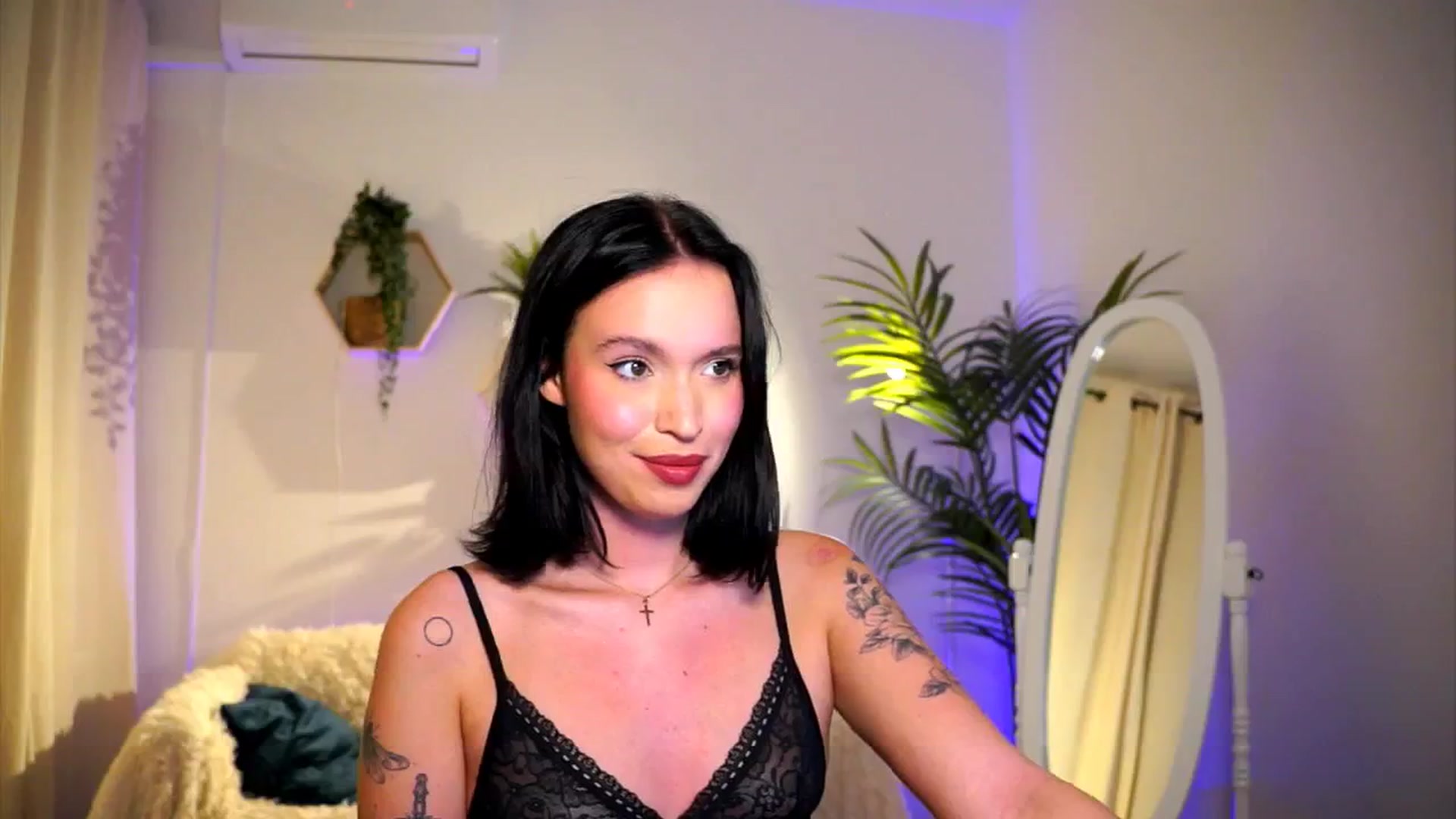 Gallery image thumbnail from Good_Choice's myfreecams stream on, 09/16/2024, 17:27 image 13 of 20
