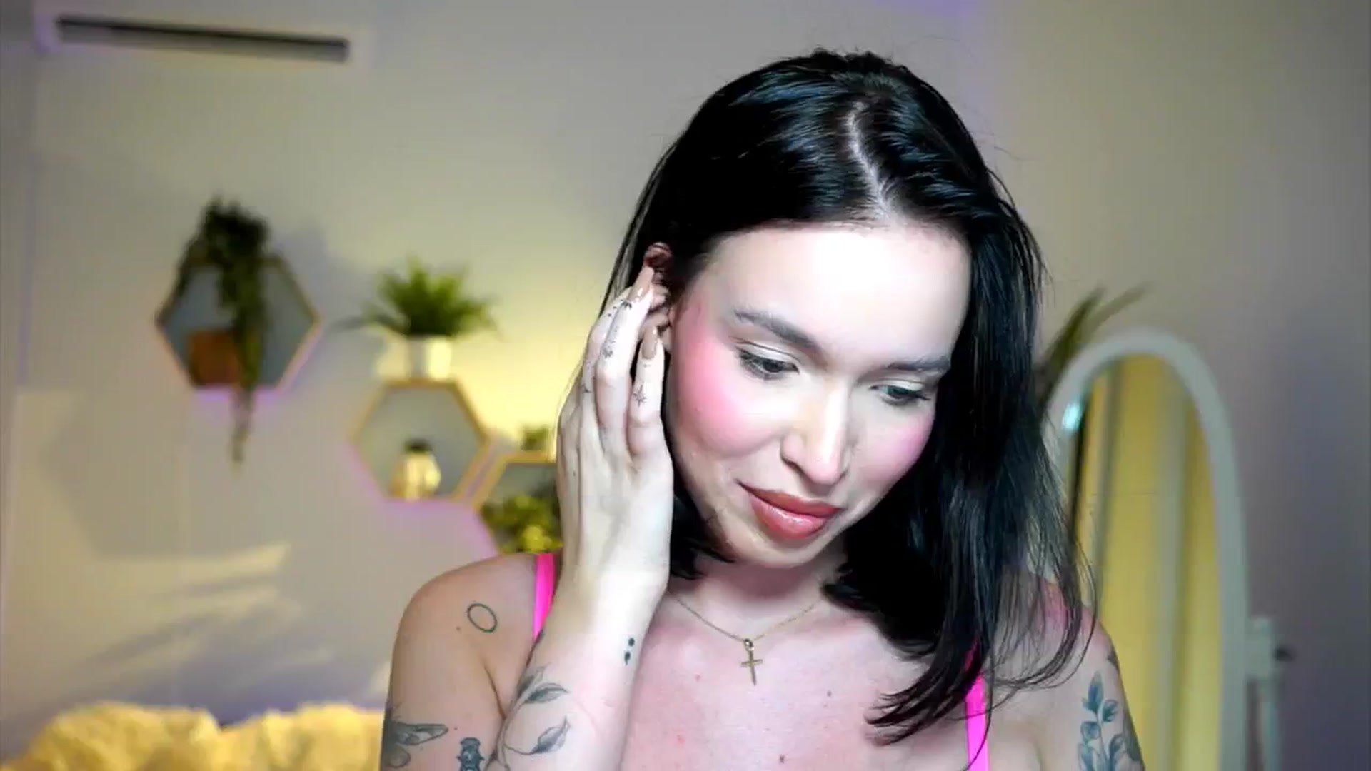 Gallery image thumbnail from Good_Choice's myfreecams stream on, 09/17/2024, 15:55 image 15 of 20