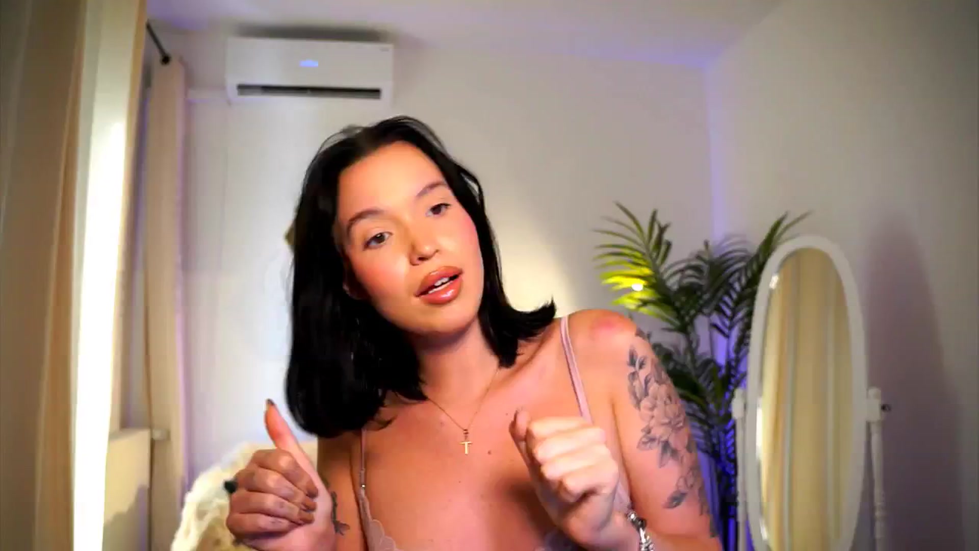 Gallery image thumbnail from Good_Choice's myfreecams stream on, 09/18/2024, 15:33 image 3 of 20