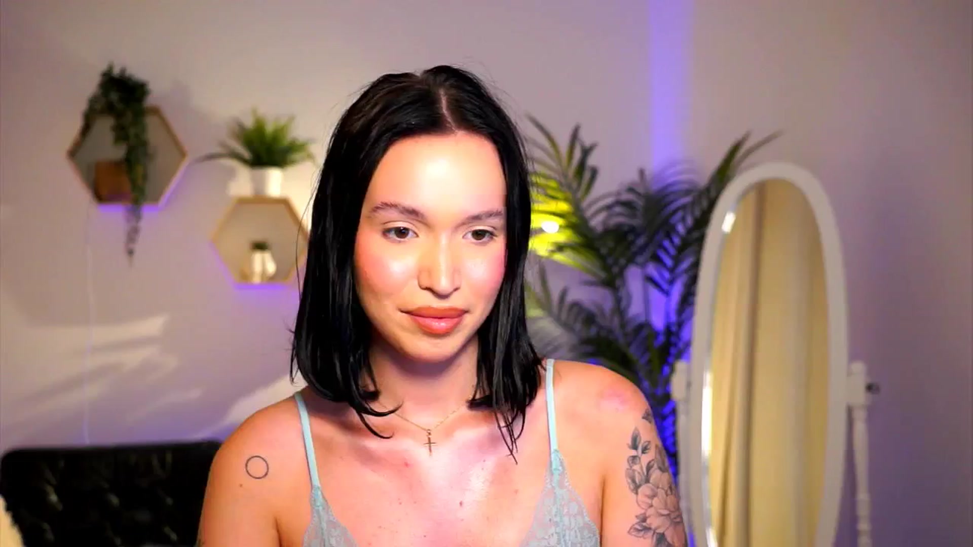 Gallery image thumbnail from Good_Choice's myfreecams stream on, 09/18/2024, 19:00 image 16 of 20