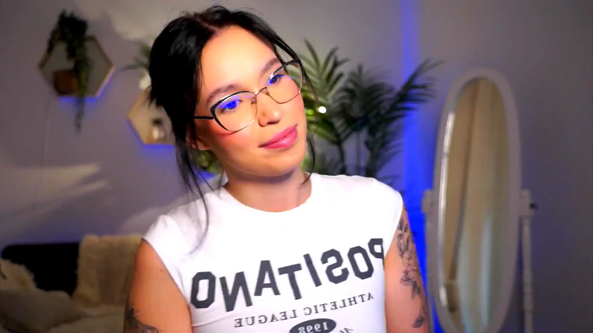 Gallery image thumbnail from Good_Choice's myfreecams stream on, 09/24/2024, 13:41 image 14 of 20