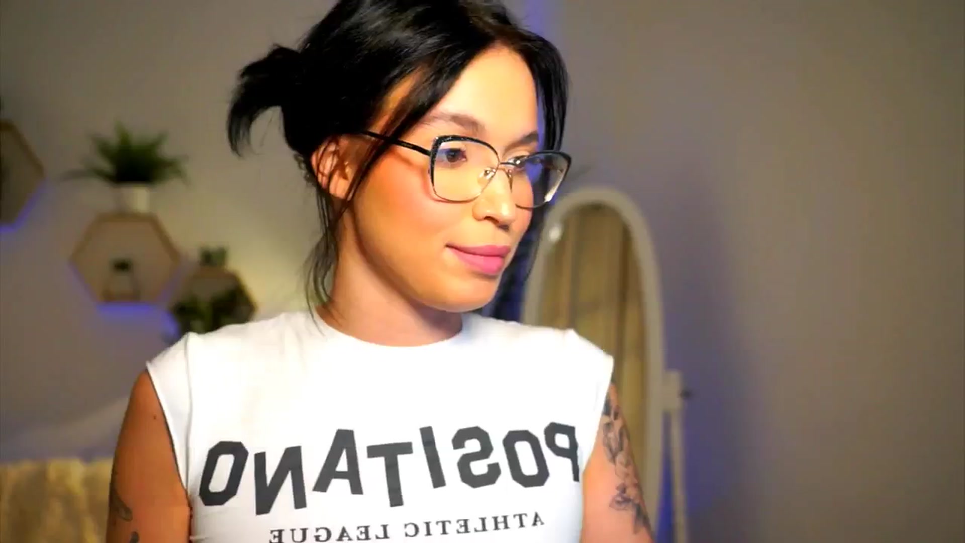 Gallery image thumbnail from Good_Choice's myfreecams stream on, 09/24/2024, 15:20 image 11 of 20