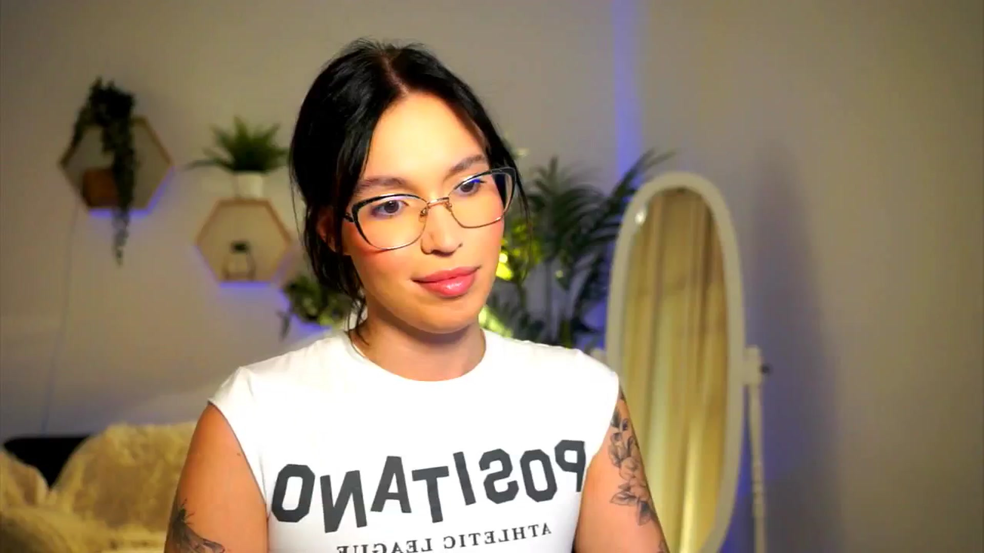 Gallery image thumbnail from Good_Choice's myfreecams stream on, 09/24/2024, 16:28 image 2 of 20