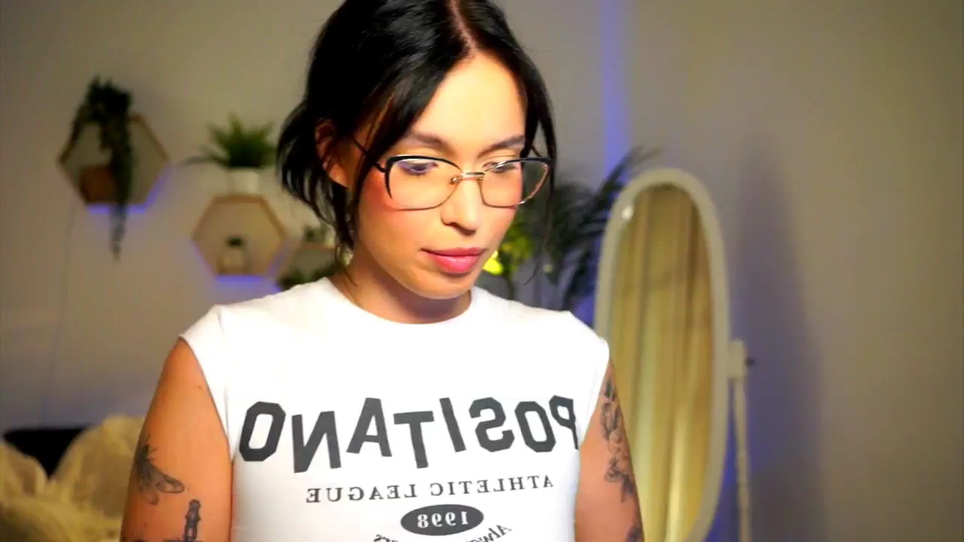 Gallery image thumbnail from Good_Choice's myfreecams stream on, 09/24/2024, 16:28 image 1 of 20