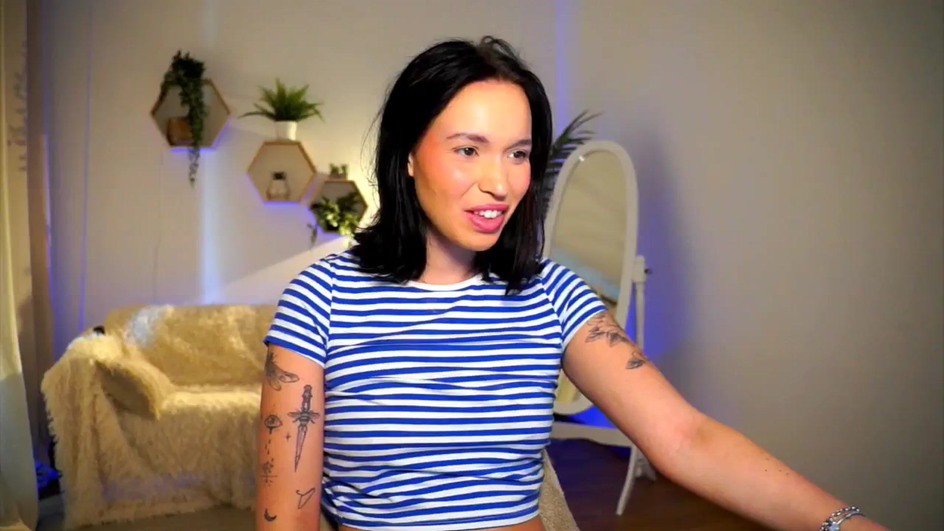 Gallery image thumbnail from Good_Choice's myfreecams stream on, 09/26/2024, 10:54 image 7 of 20