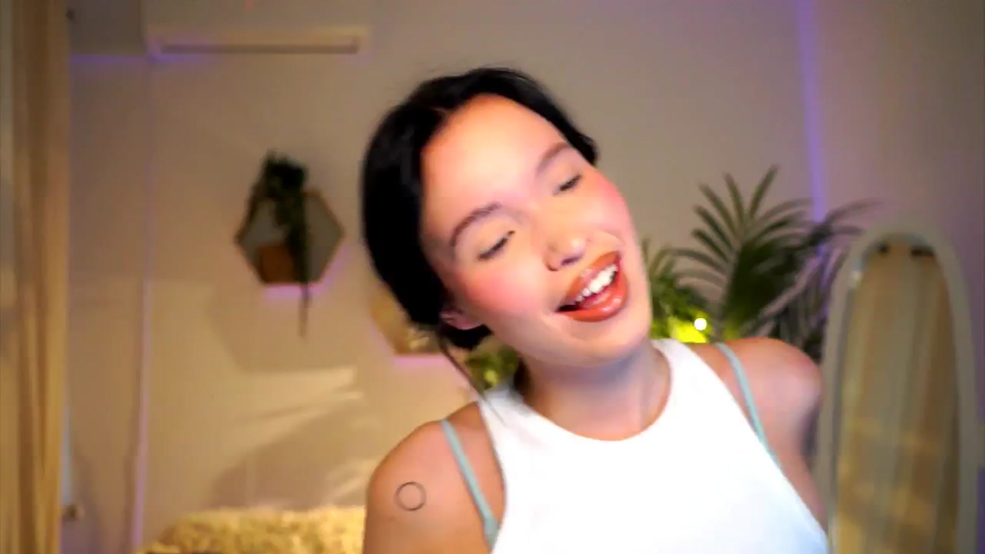 Gallery image thumbnail from Good_Choice's myfreecams stream on, 10/20/2024, 10:28 image 11 of 20