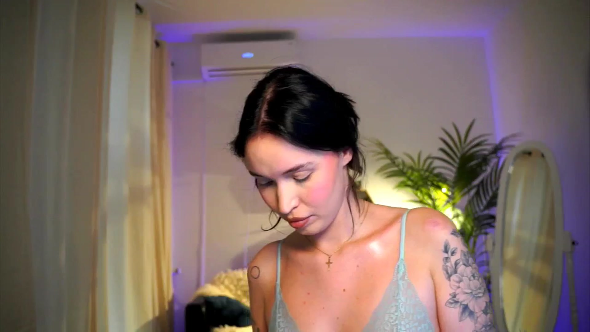 Gallery image thumbnail from Good_Choice's myfreecams stream on, 10/20/2024, 12:15 image 19 of 20