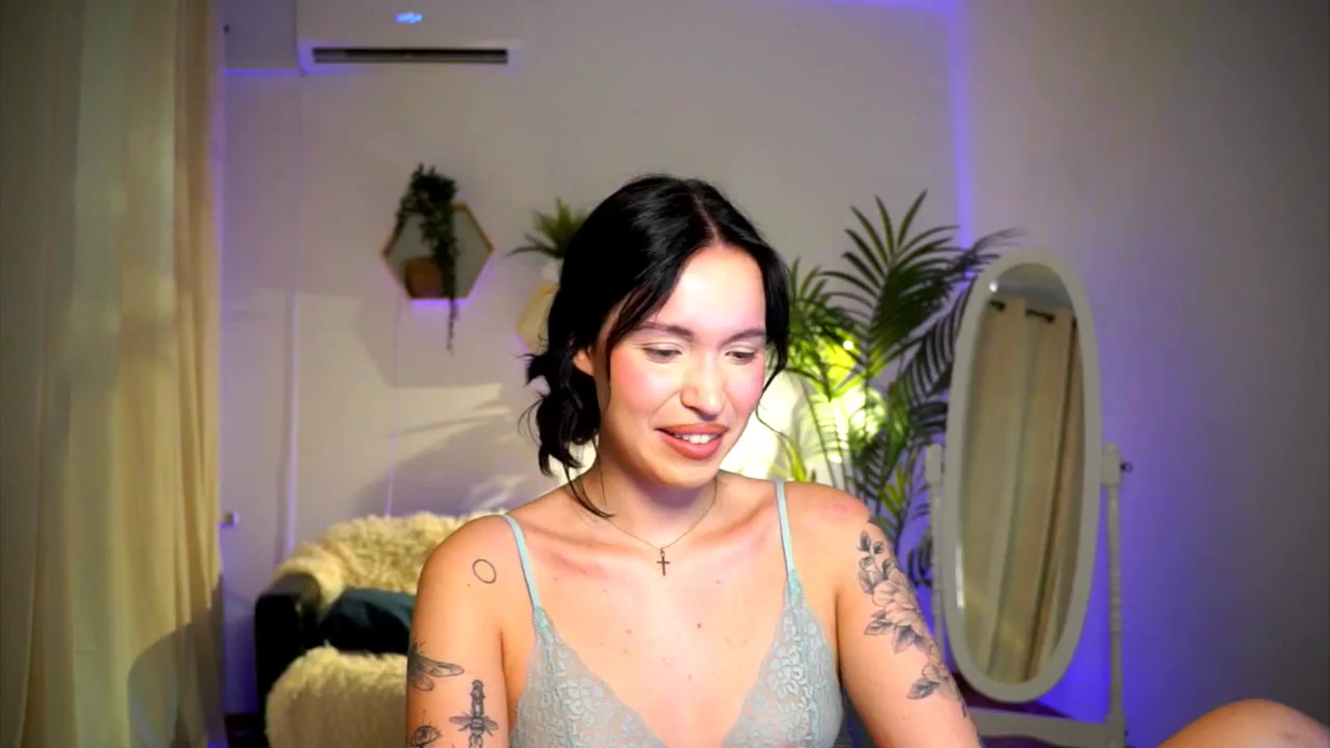 Gallery image thumbnail from Good_Choice's myfreecams stream on, 10/20/2024, 14:57 image 19 of 20