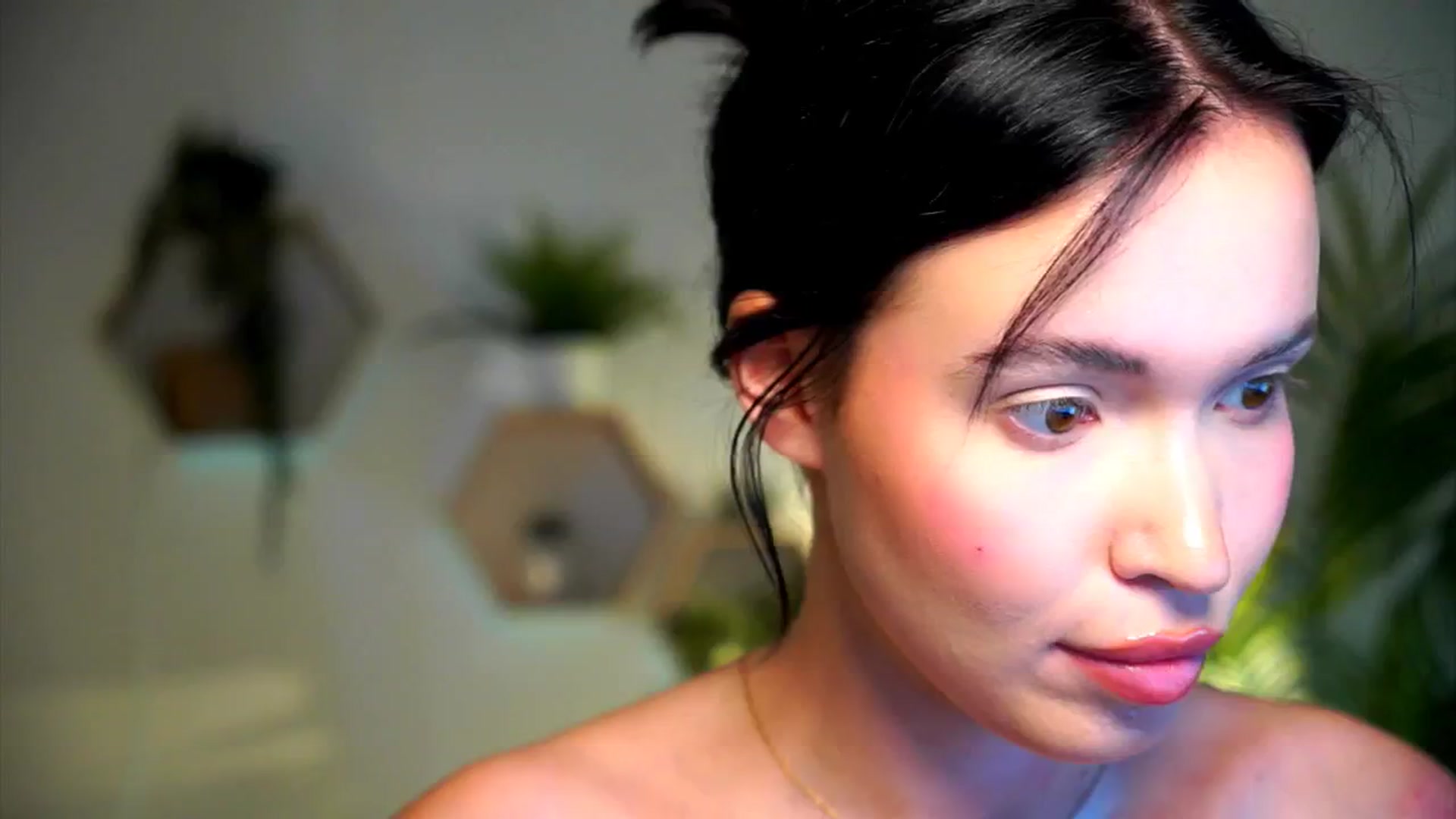 Gallery image thumbnail from Good_Choice's myfreecams stream on, 10/24/2024, 12:16 image 18 of 20