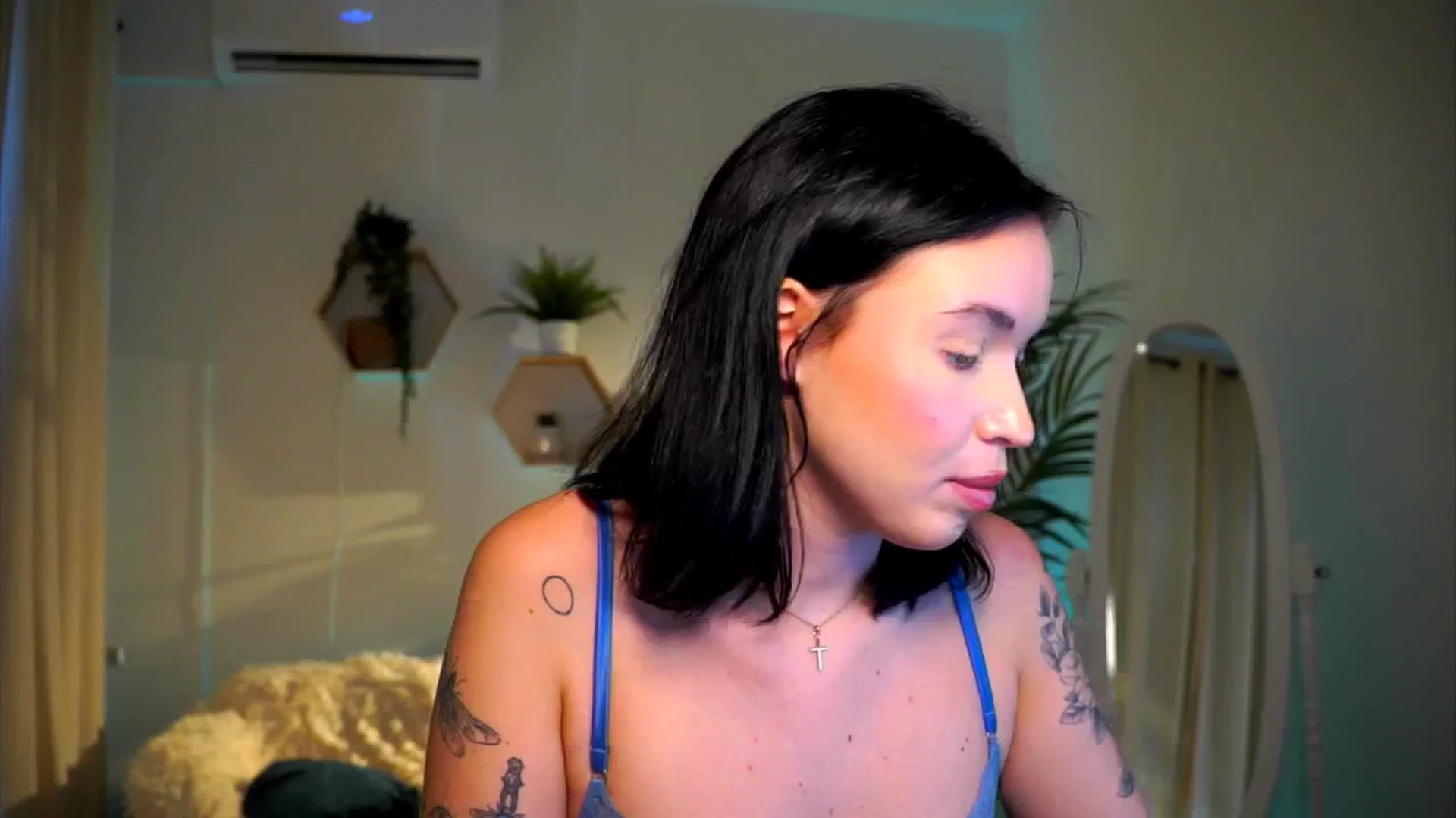 Gallery image thumbnail from Good_Choice's myfreecams stream on, 10/24/2024, 12:16 image 14 of 20