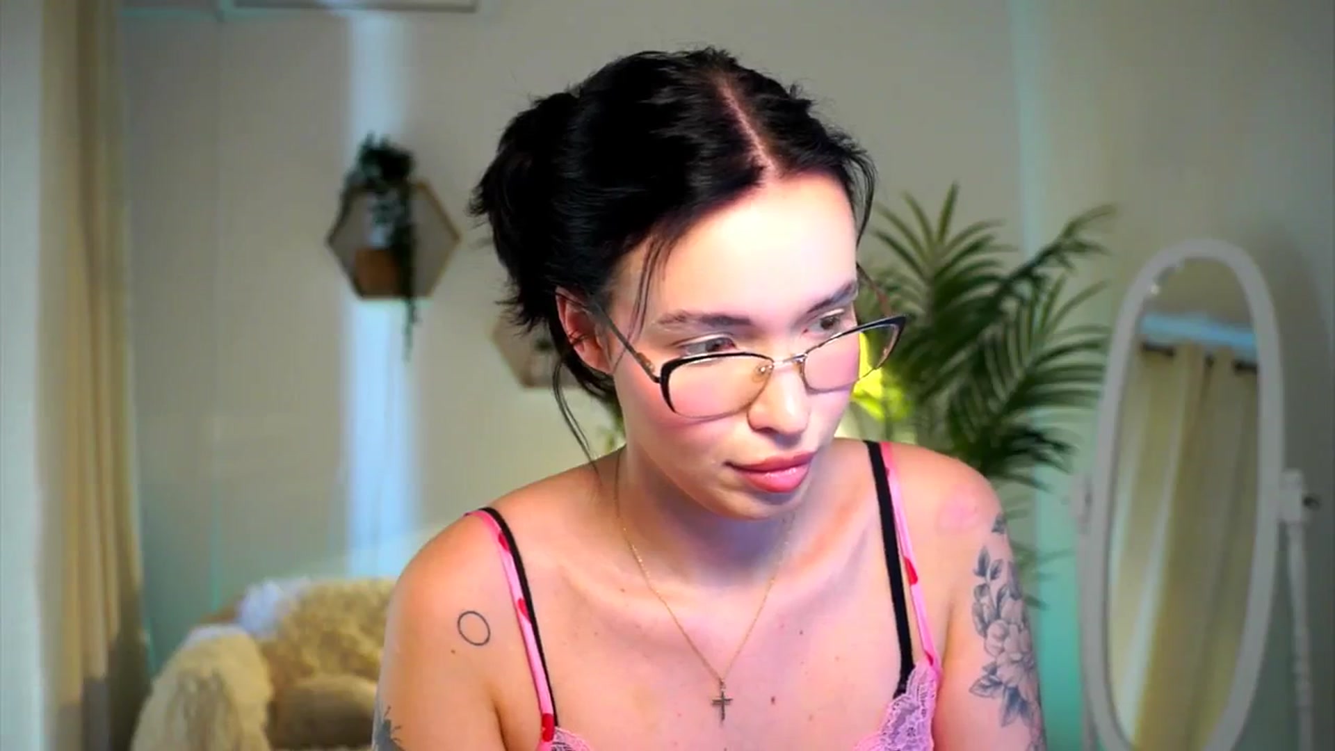 Gallery image thumbnail from Good_Choice's myfreecams stream on, 10/27/2024, 11:58 image 3 of 20