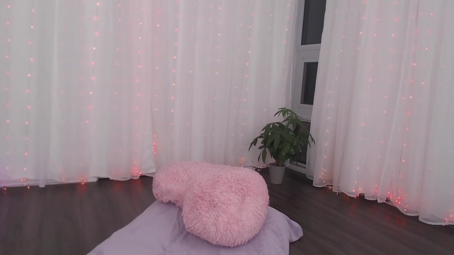 Gallery image thumbnail from GoodestGirl's myfreecams stream on, 03/11/2023, 06:51 image 14 of 20