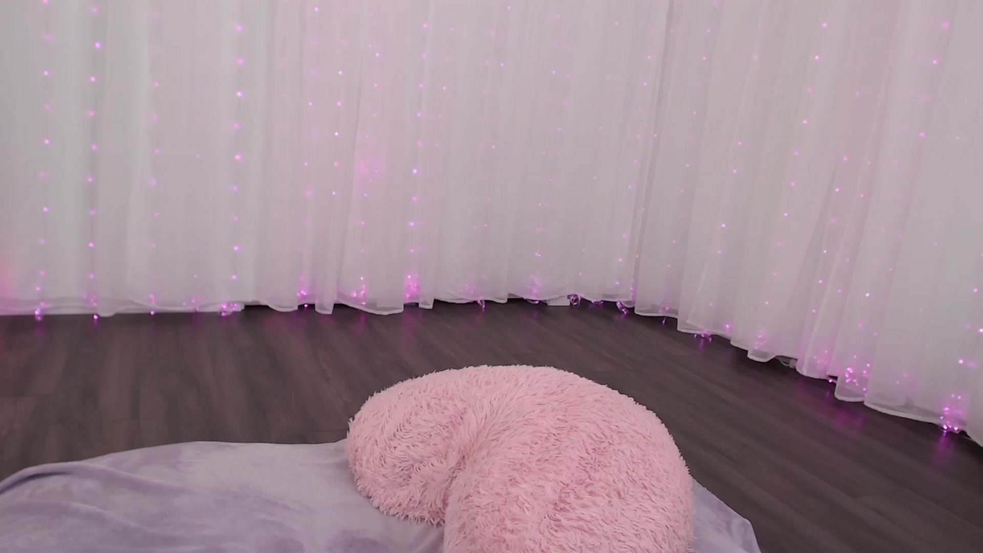Gallery image thumbnail from GoodestGirl's myfreecams stream on, 04/16/2023, 08:36 image 9 of 20